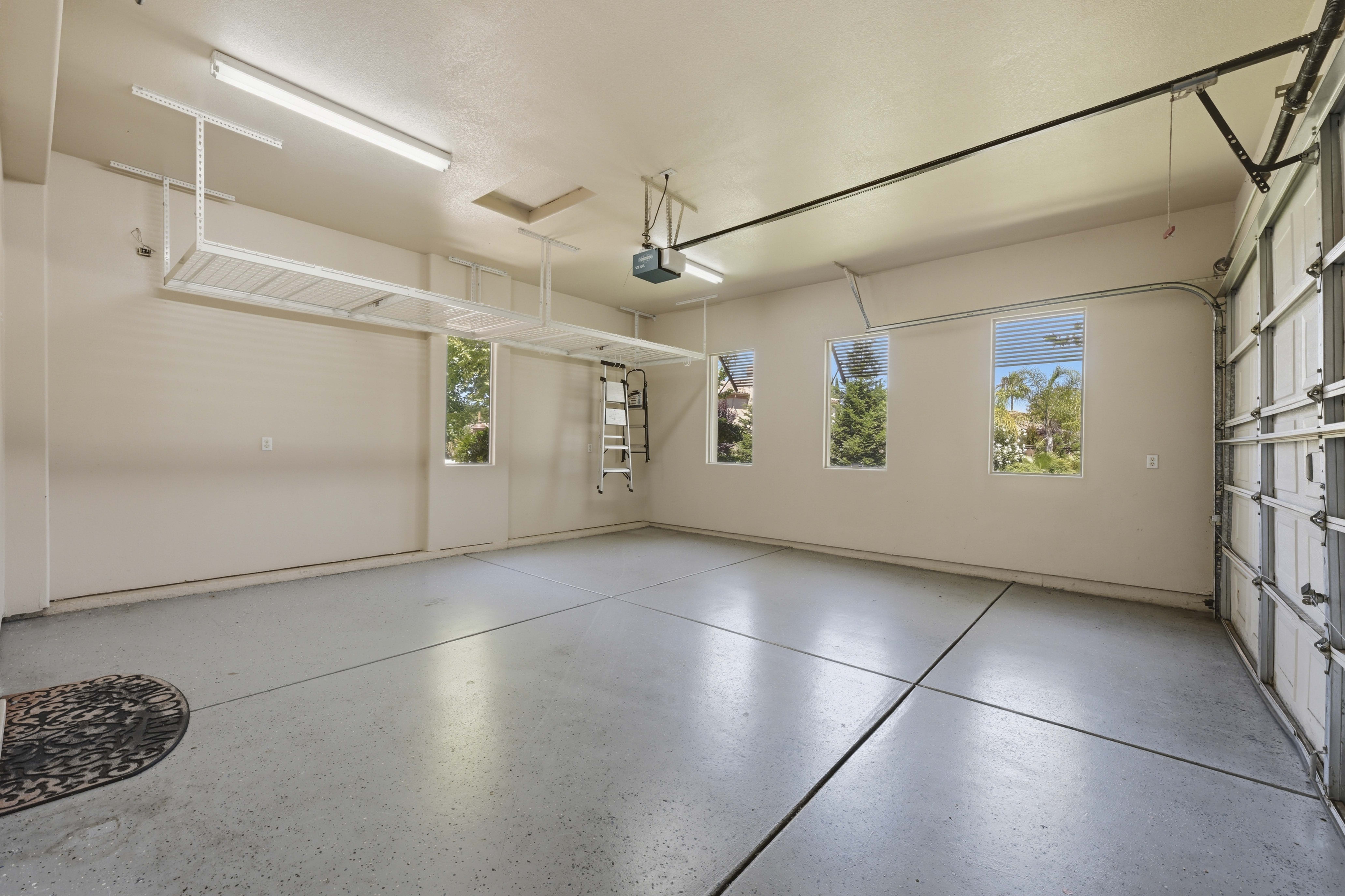  8587 Indianwood Lane, Roseville, CA 95747 - 物件實景