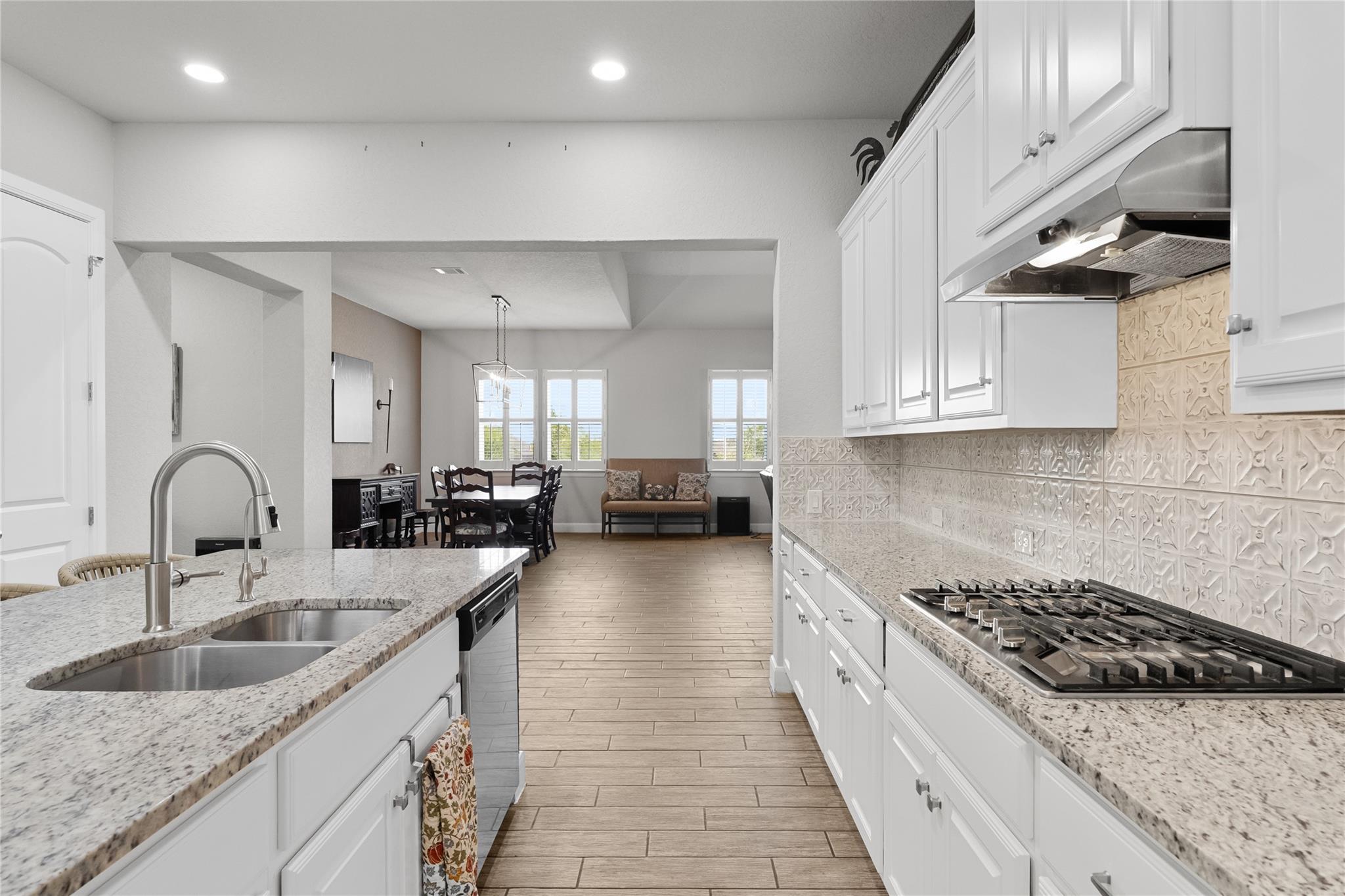 San Marcos, Texas, 78666, United States, 4 Bedrooms Bedrooms, ,4 BathroomsBathrooms,Residential,For Sale,1960844