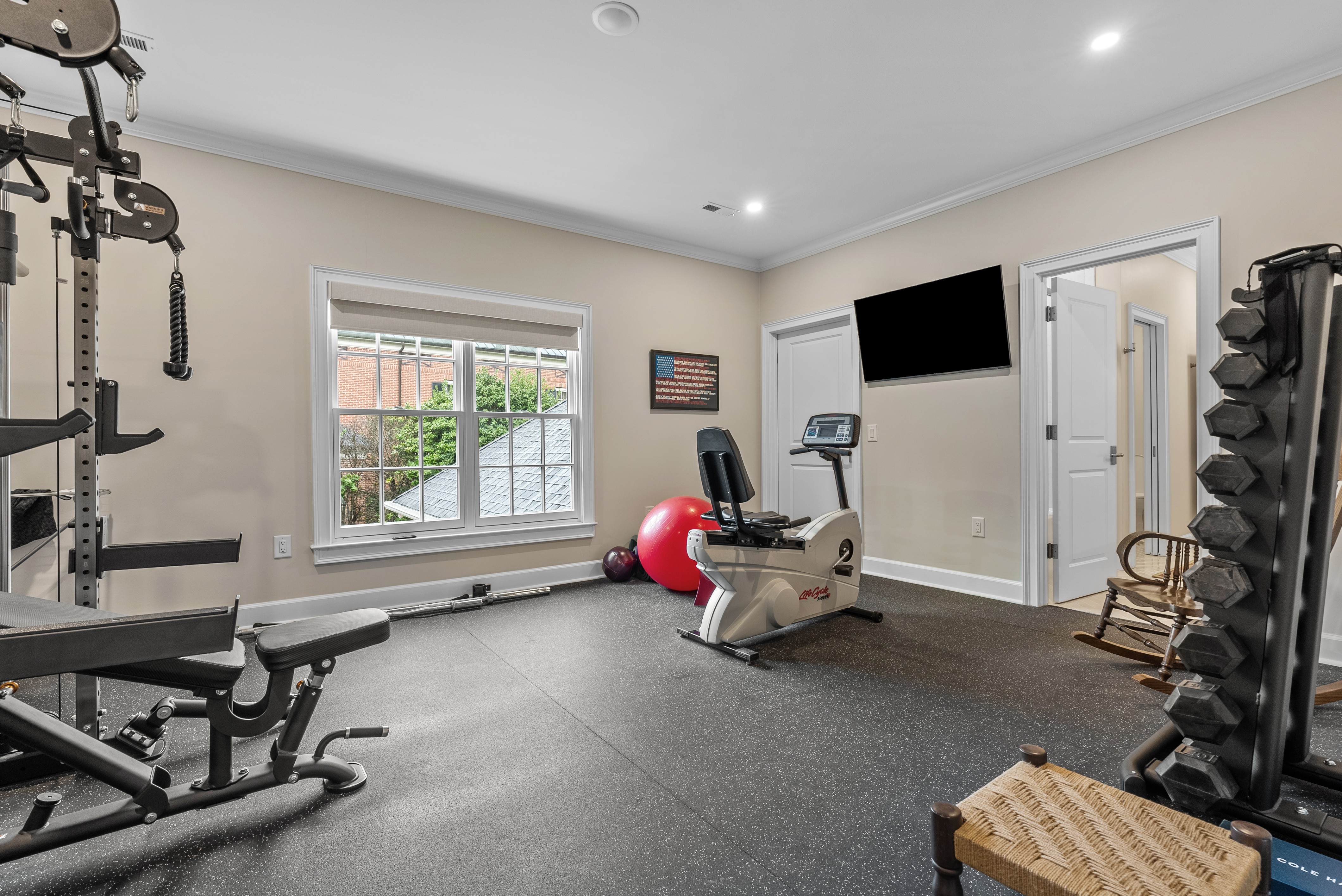  504 Hidden Hills Drive, Greenville, SC 29605 - 物件實景