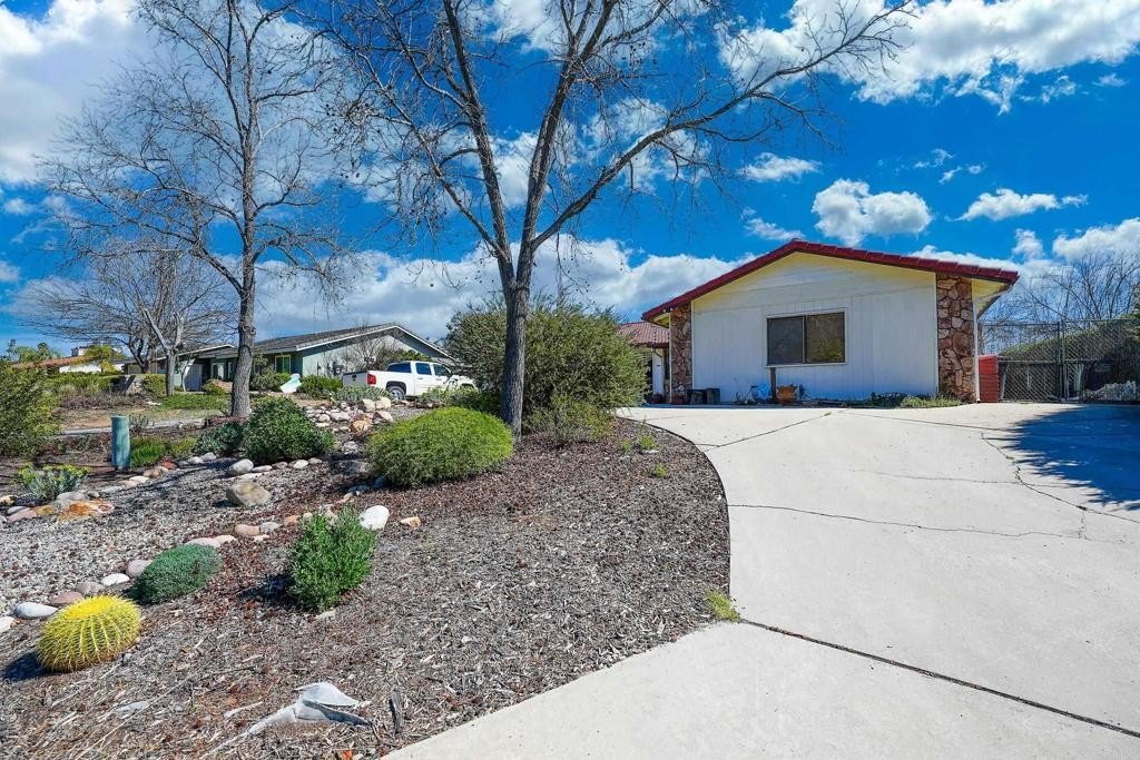 Ramona, California, 92065, United States, 4 Bedrooms Bedrooms, ,3 BathroomsBathrooms,Residential,For Sale,1818581