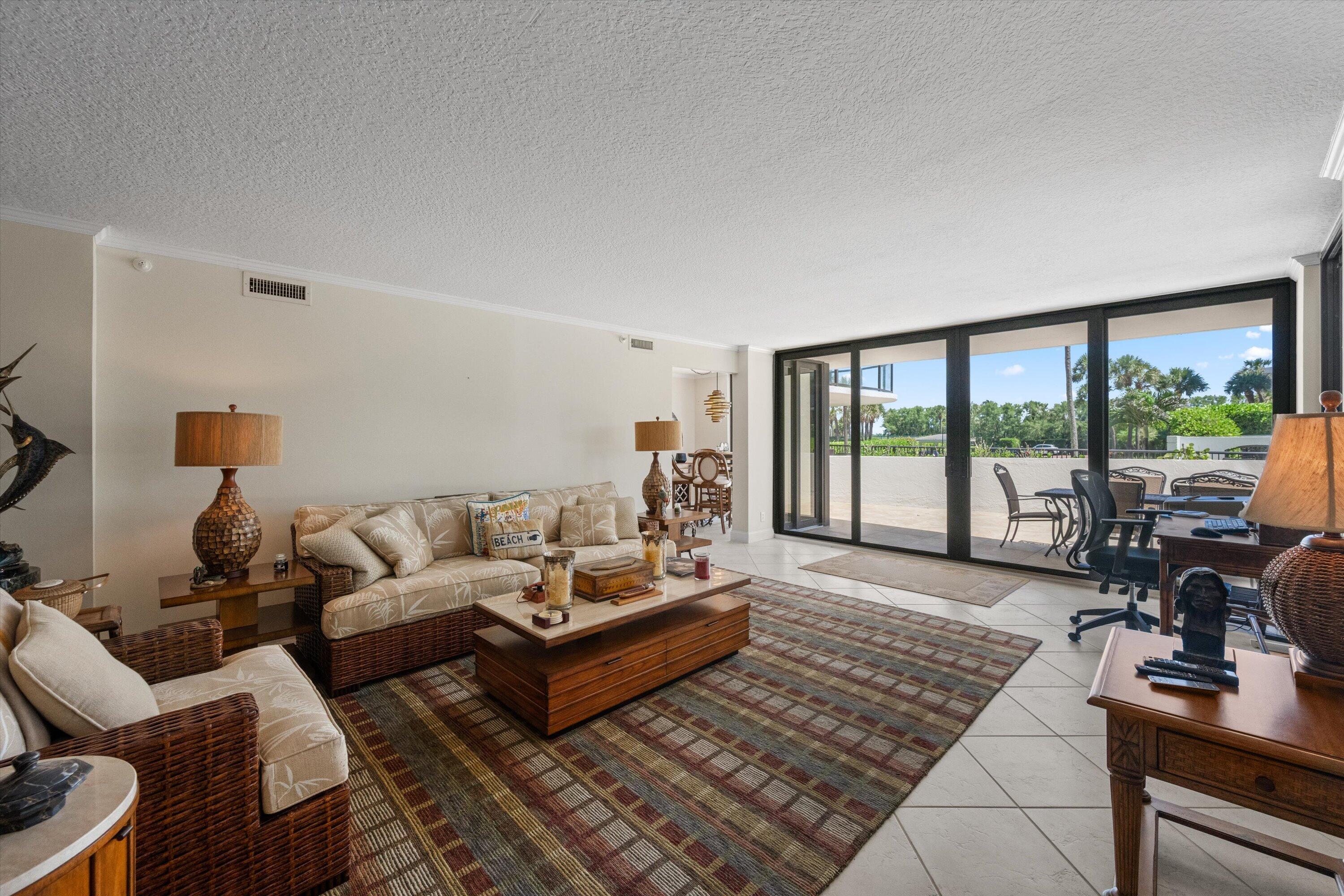  3440 S Ocean Boulevard N #104 - 物件實景