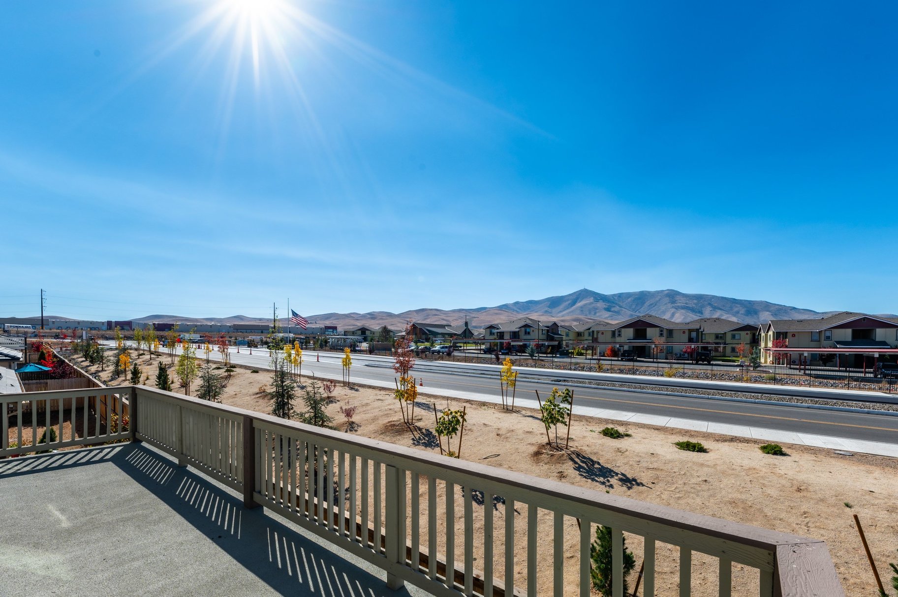  Upgraded Two Story with Unfiltered Peavine Views - 物件實景