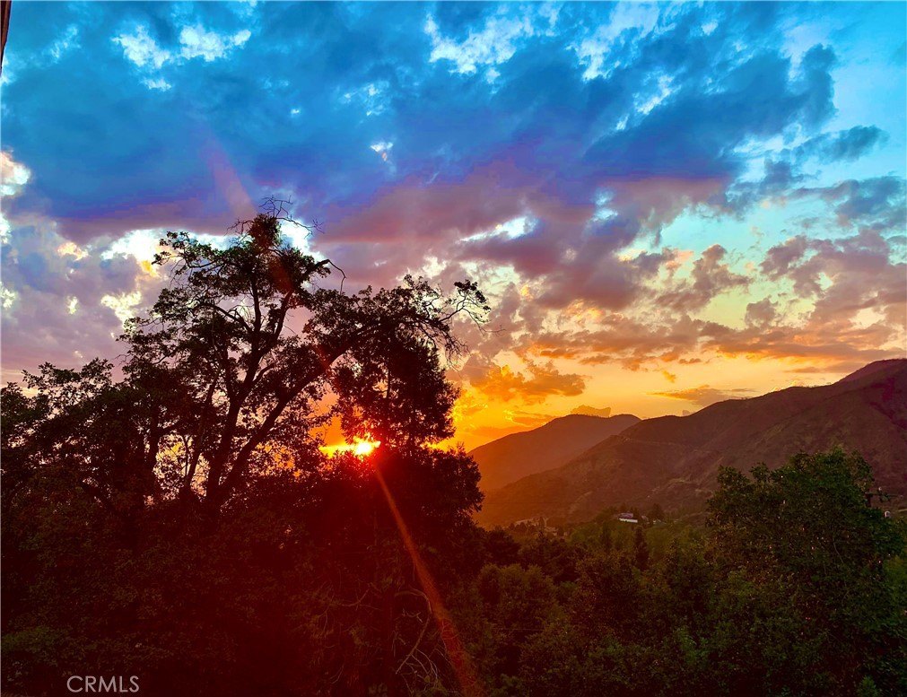 Oak Glen, California, 92399, United States, 2 Bedrooms Bedrooms, ,2 BathroomsBathrooms,Residential,For Sale,1973930