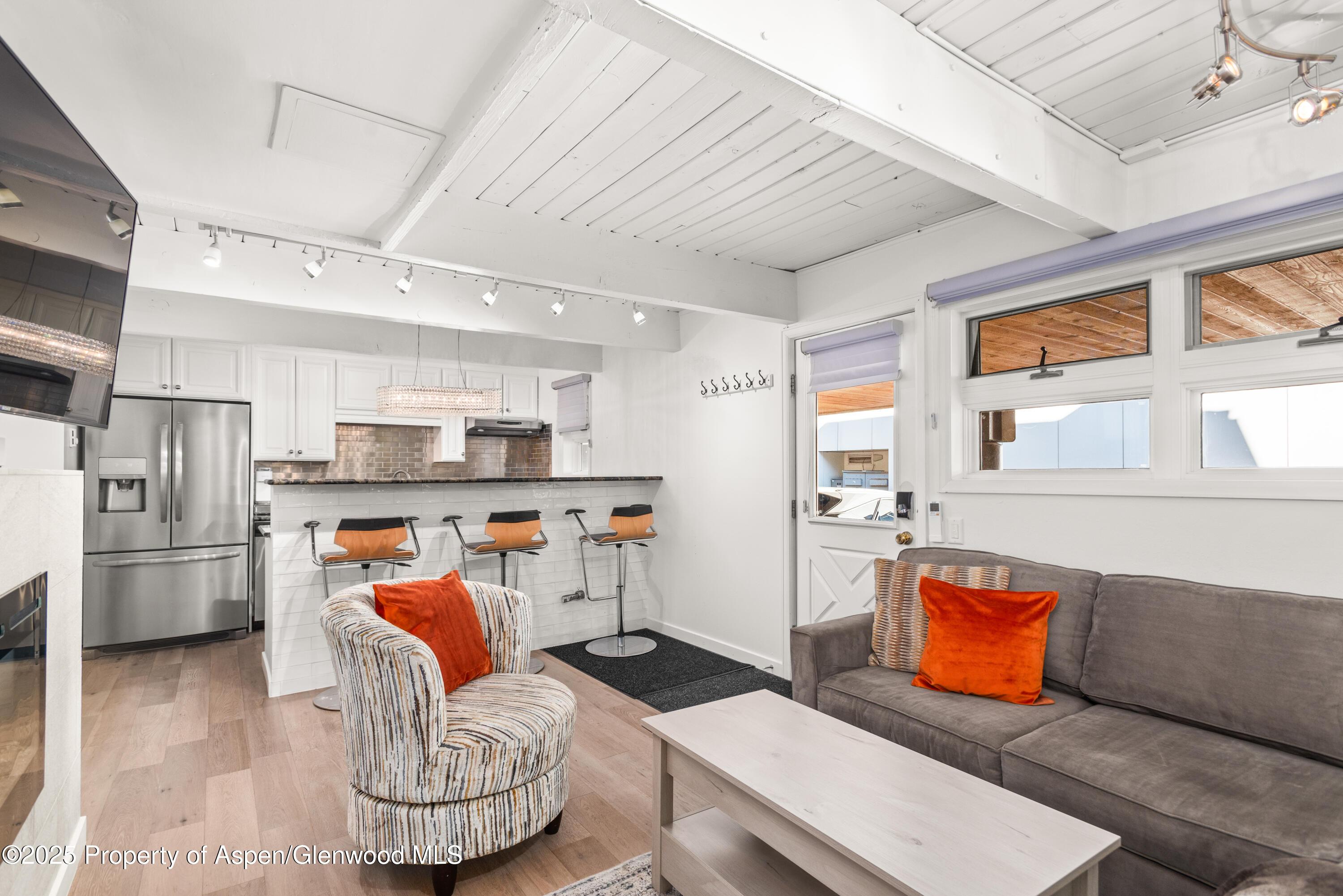 Aspen, Colorado, 81611, United States, 2 Bedrooms Bedrooms, ,1 BathroomBathrooms,Residential,For Sale,1826750