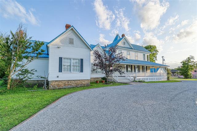 McAlester, Oklahoma, 74501, United States, 4 Bedrooms Bedrooms, ,2 BathroomsBathrooms,Residential,For Sale,1982144