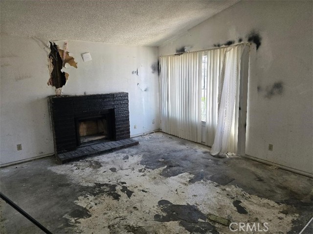 Compton, California, 90220, United States, 3 Bedrooms Bedrooms, ,2 BathroomsBathrooms,Residential,For Sale,1910620