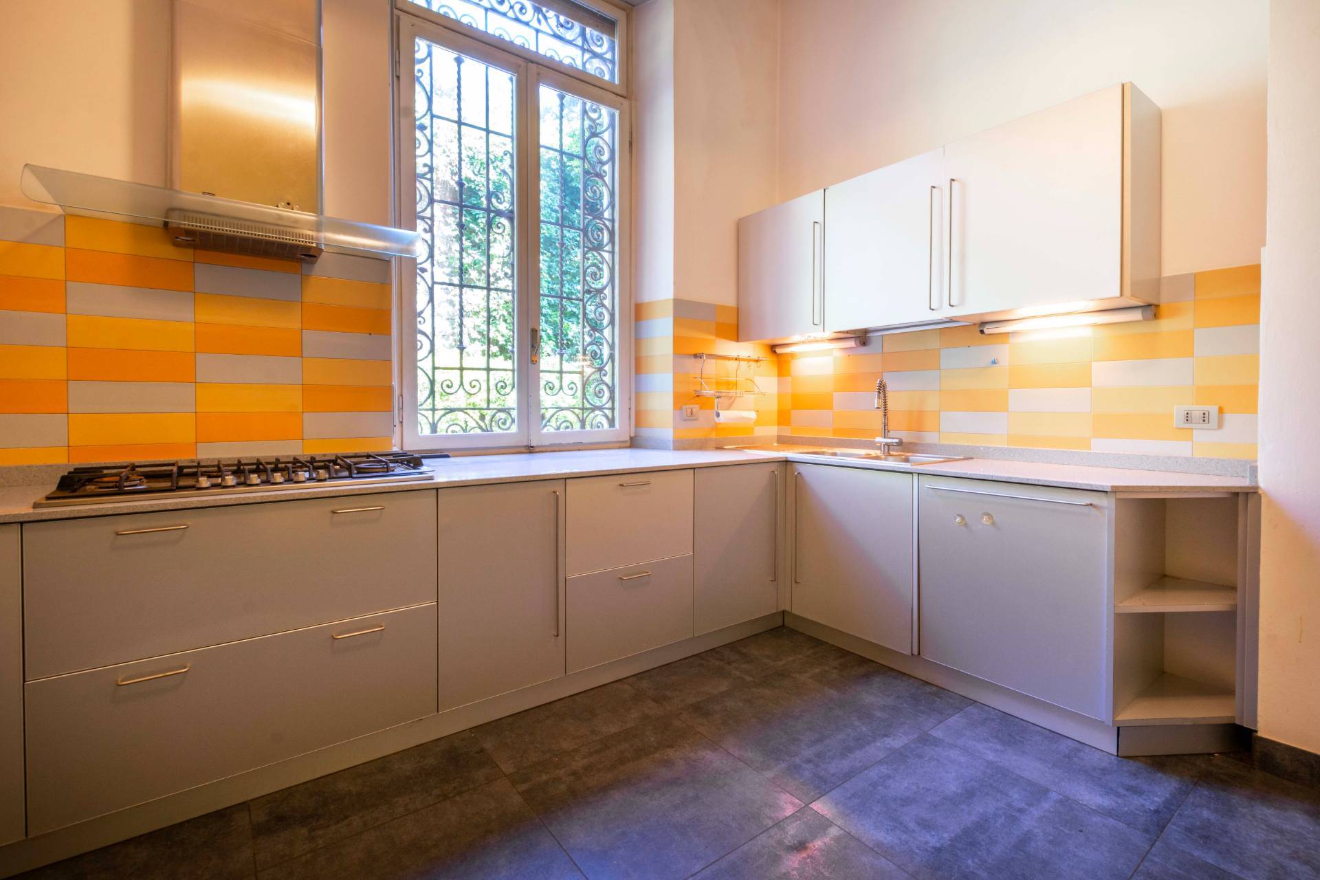 Biella, Biella, 13051, IT, 2 Bedrooms Bedrooms, ,2 BathroomsBathrooms,Residential,For Sale,1882465