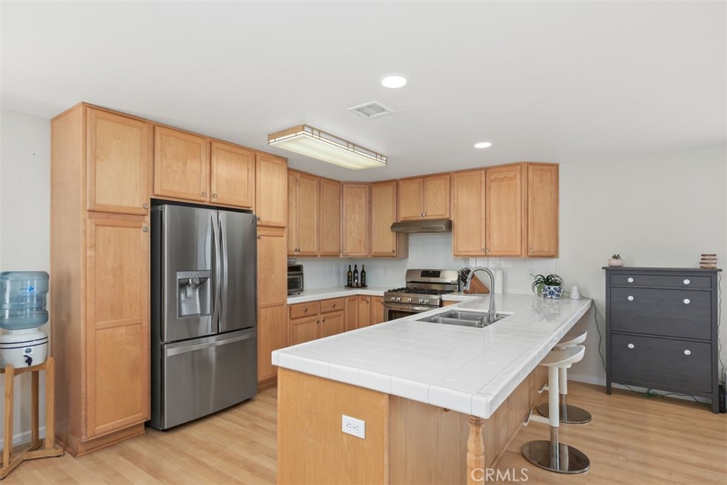 Temecula, California, 92590, United States, 4 Bedrooms Bedrooms, ,5 BathroomsBathrooms,Residential,For Sale,1795707