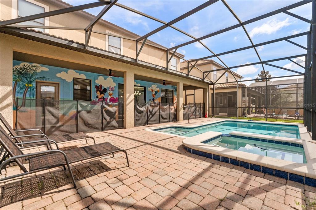 Davenport, Florida, 33896, United States, 8 Bedrooms Bedrooms, ,5 BathroomsBathrooms,Residential,For Sale,1896133