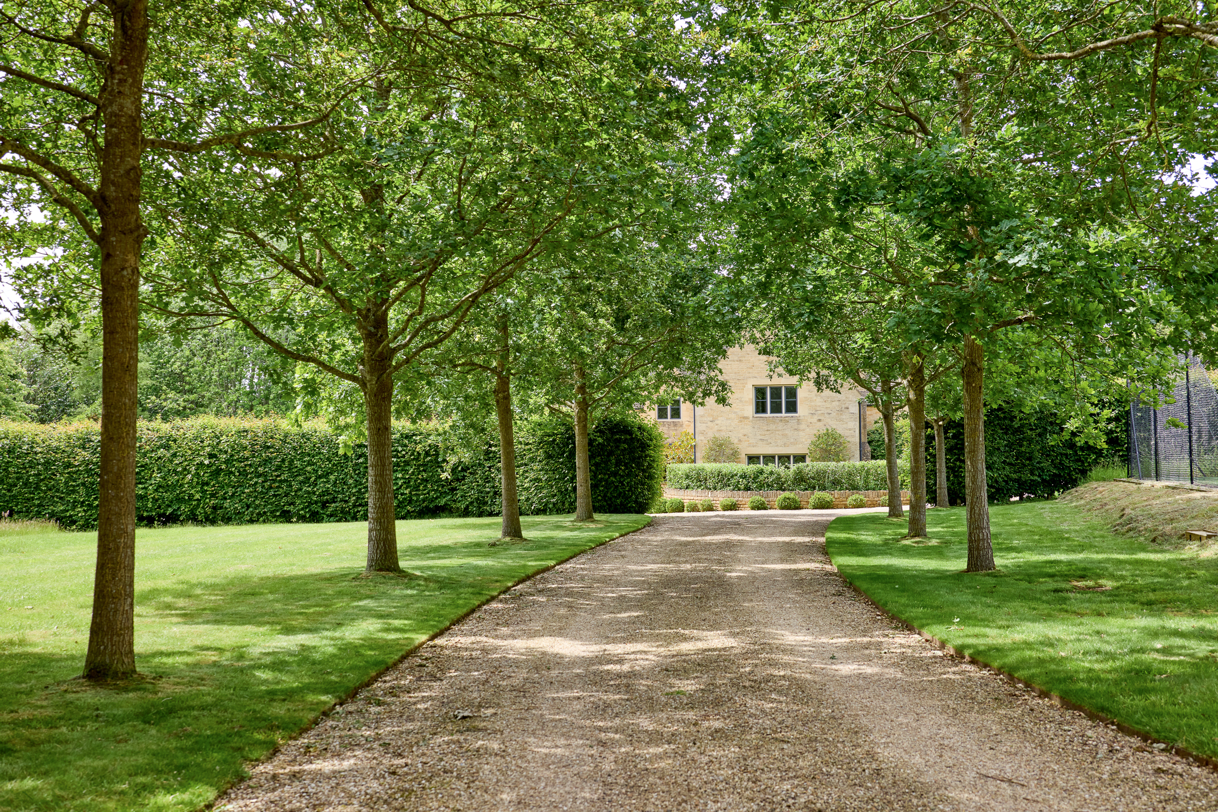  A Complete Cotswold Estate in One of Gloucestershire