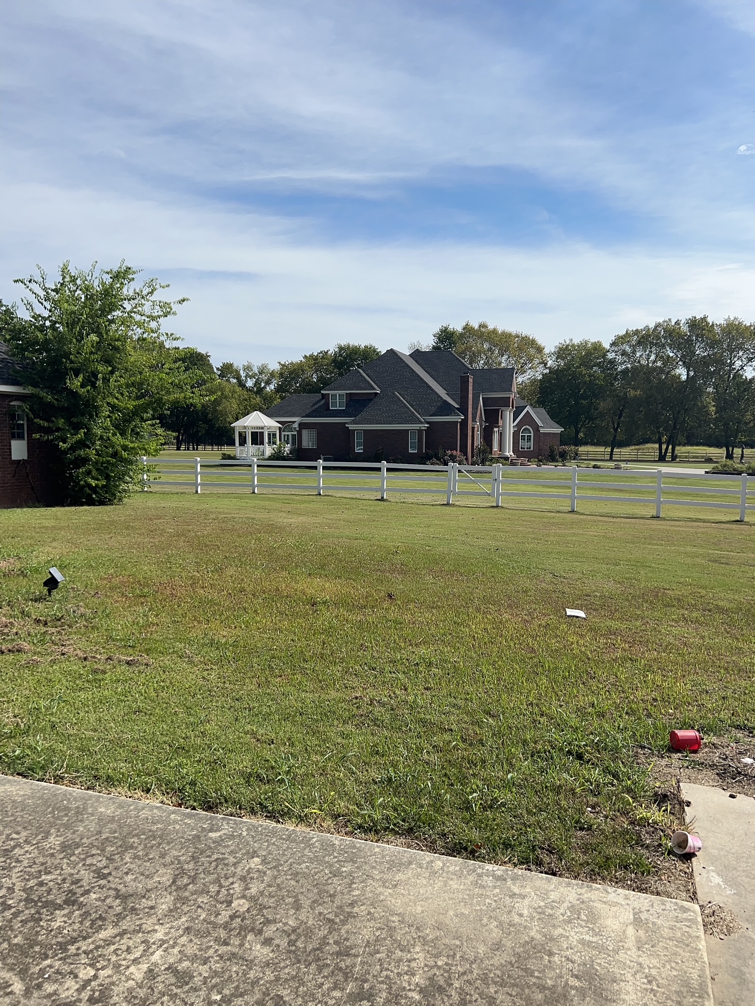 Clarksville, Arkansas, 72830, United States, 5 Bedrooms Bedrooms, ,4 BathroomsBathrooms,Residential,For Sale,1942523