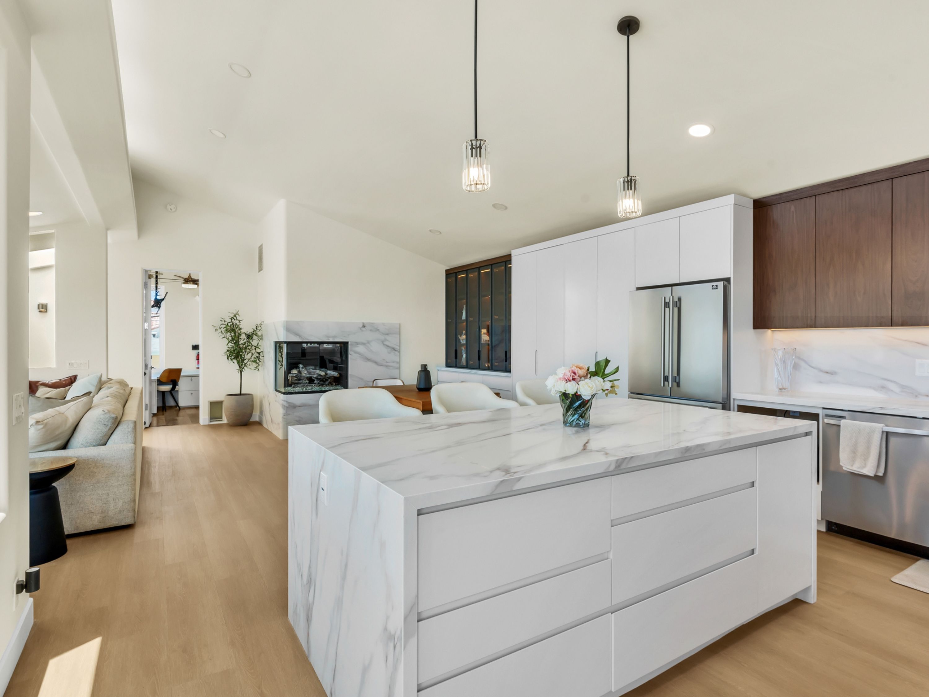  3815 Henry Street, San Diego, CA 92110 - 物件實景