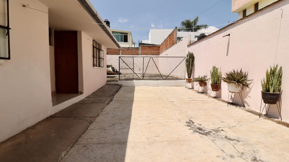 Morelia, Michoacán de Ocampo, 58260, Mexico, 3 Bedrooms Bedrooms, ,1 BathroomBathrooms,Residential,For Sale,1941672