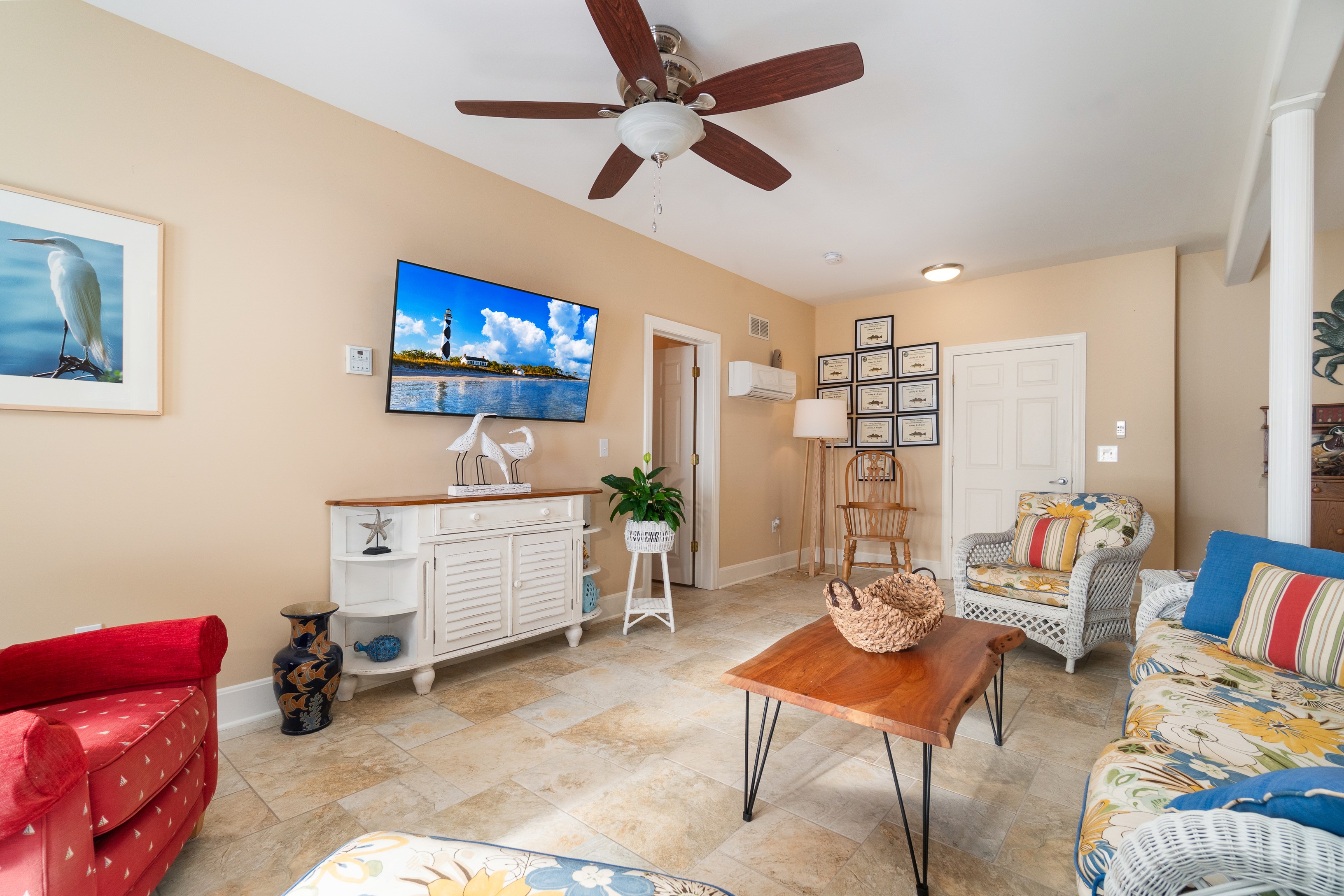 Oriental, North Carolina, 28571, United States, 3 Bedrooms Bedrooms, ,3 BathroomsBathrooms,Residential,For Sale,1985657