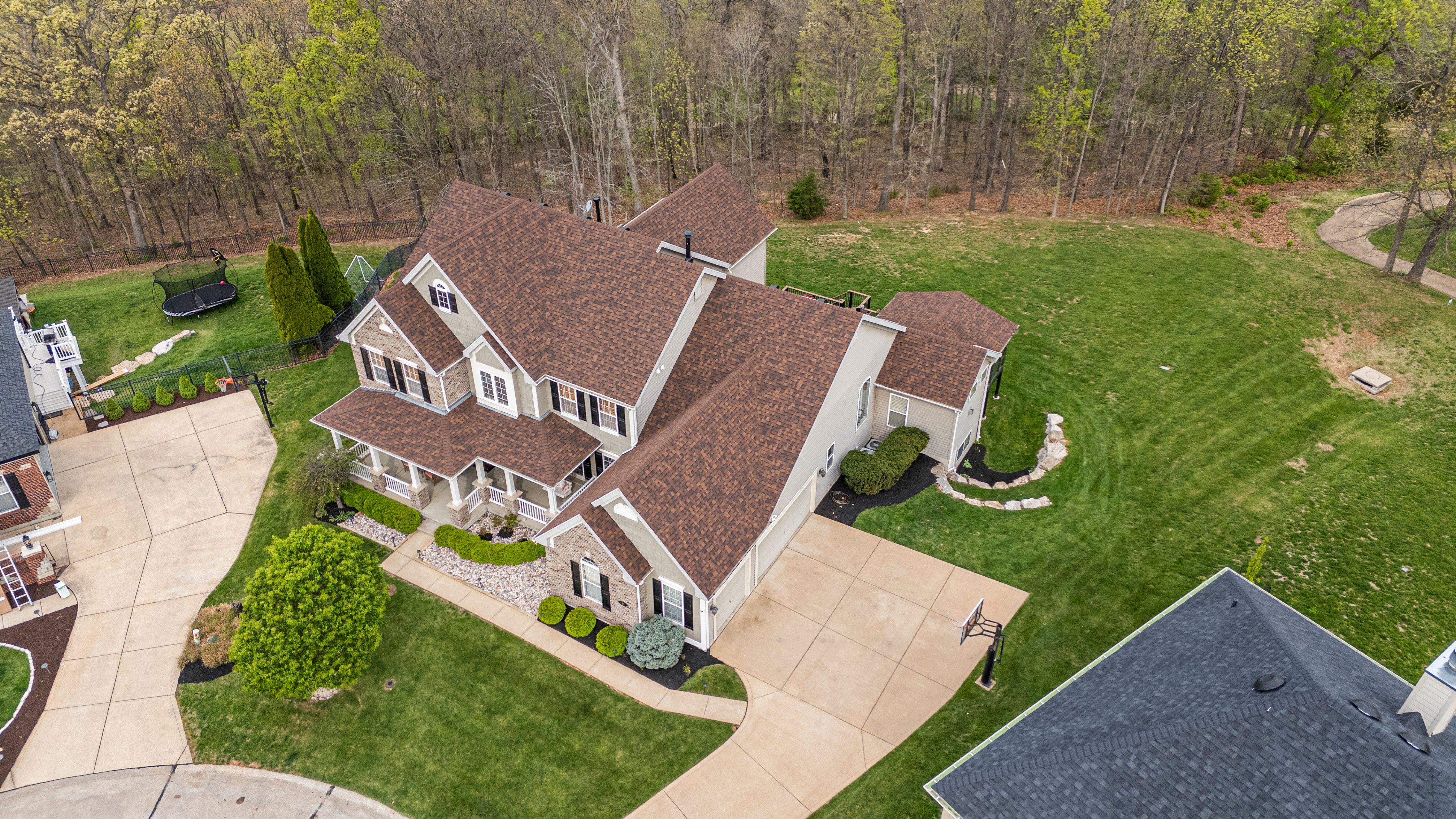  Charming Tapawingo Retreat with Golf Course Views and Modern Upgrades - 物件實景