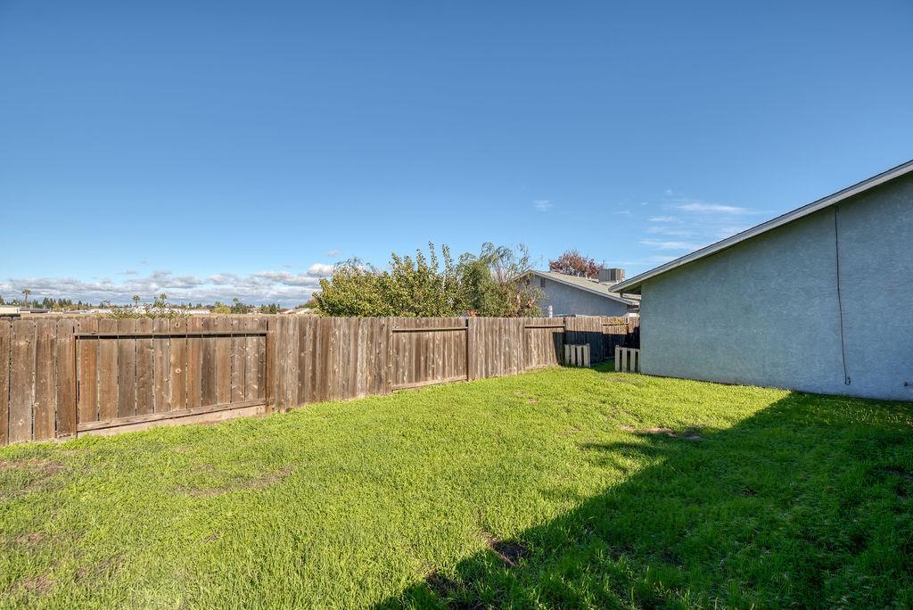 Oakdale, California, 95361, United States, ,Residential,For Sale,1995111