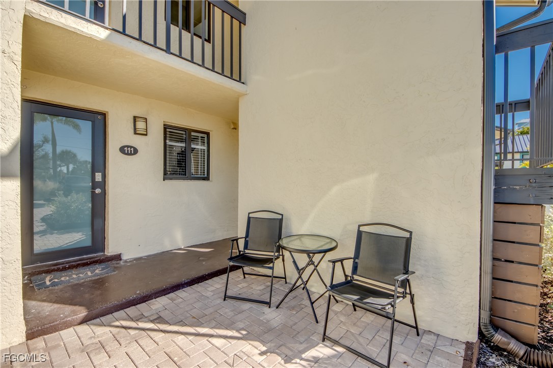 Fort Myers Beach, Florida, 33931, United States, 2 Bedrooms Bedrooms, ,2 BathroomsBathrooms,Residential,For Sale,2009064