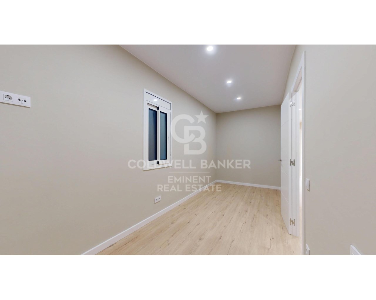 Barcelona, Catalonia, ES, 3 Bedrooms Bedrooms, ,1 BathroomBathrooms,Residential,For Sale,1949864