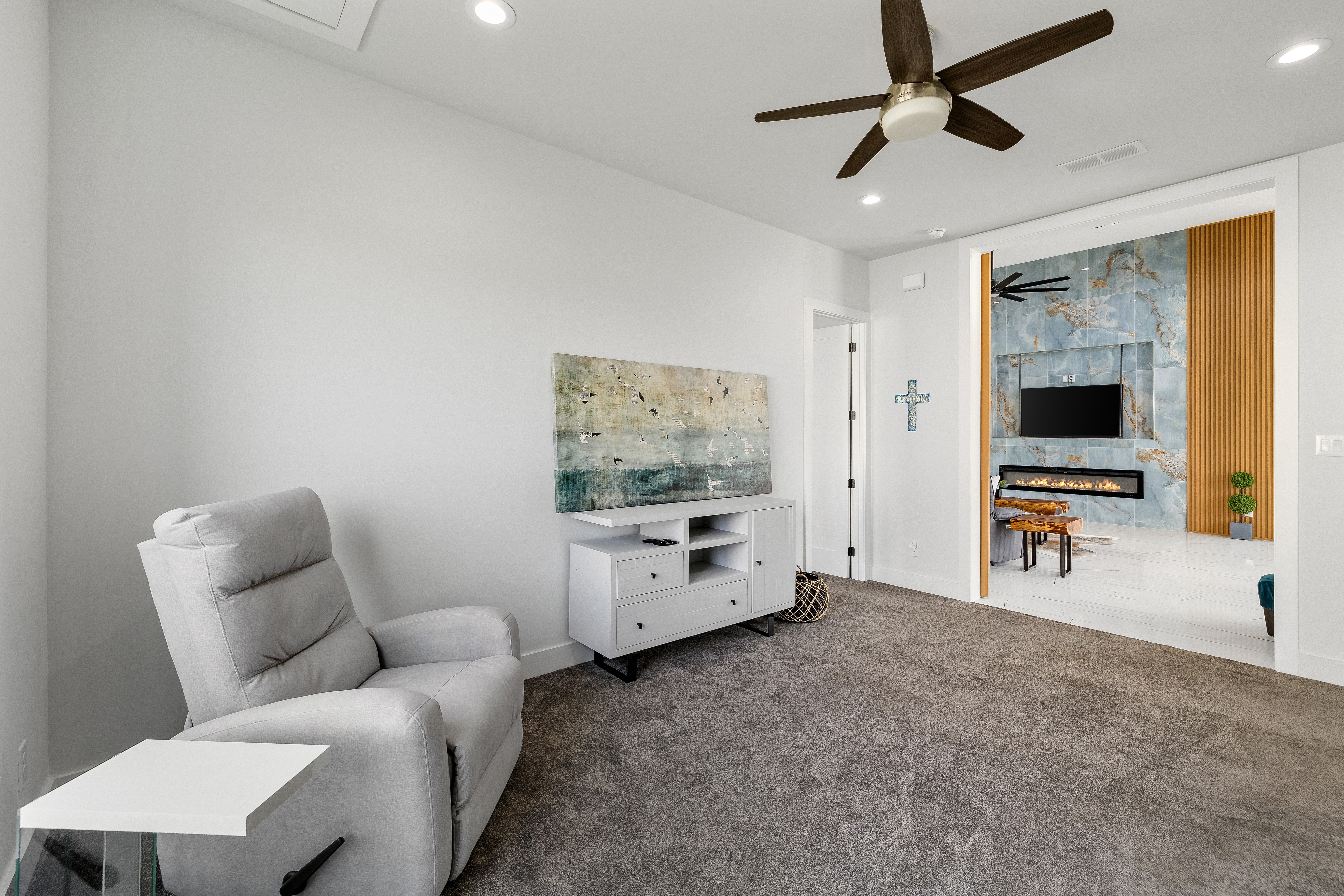  313 Ryker Lane, Gunter, TX, 75058 - 物件實景