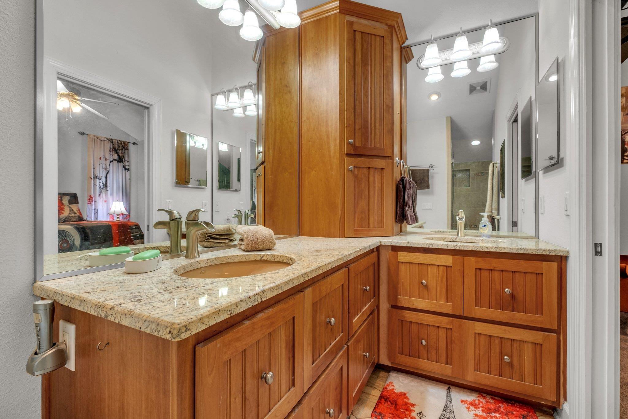 Quincy, Florida, 32351, United States, 3 Bedrooms Bedrooms, ,2 BathroomsBathrooms,Residential,For Sale,1804013