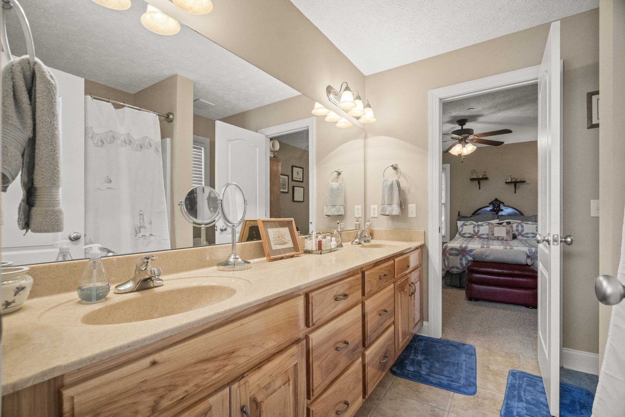 Ashland City, Tennessee, 37015, United States, 3 Bedrooms Bedrooms, ,3 BathroomsBathrooms,Residential,For Sale,1983979