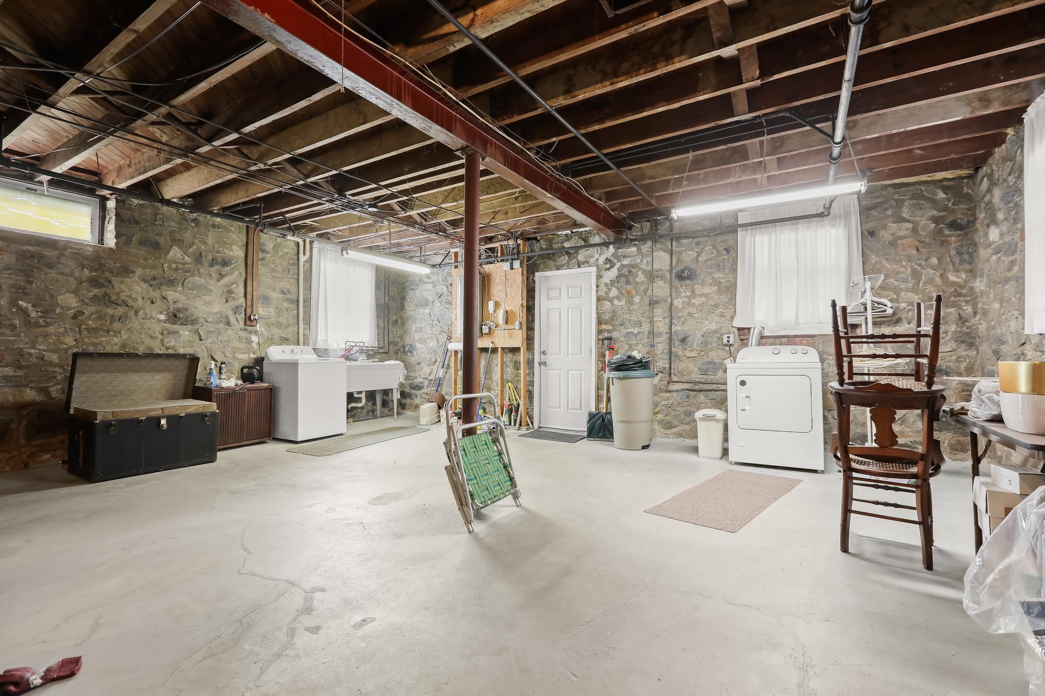  4308 Wilkens Avenue, Baltimore, MD, 21229 - 物件實景