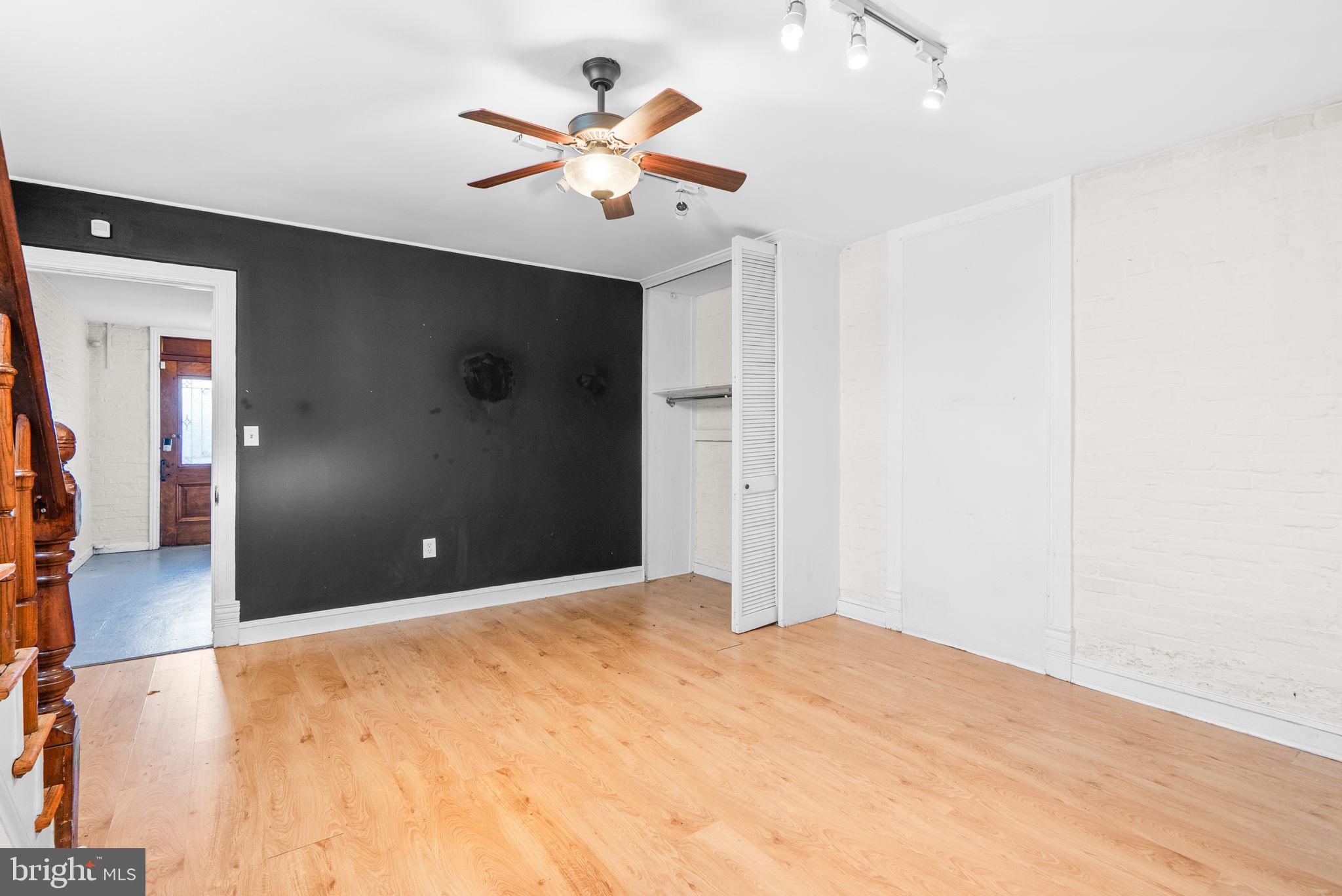 Washington, District of Columbia, 20003, United States, ,Residential,For Sale,1990462