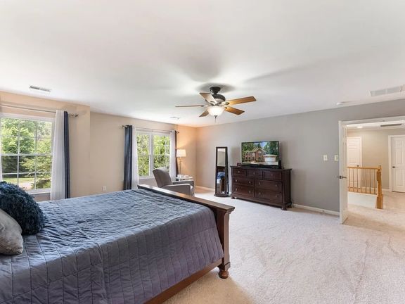 Manassas Park, Virginia, 20111, United States, 4 Bedrooms Bedrooms, ,4 BathroomsBathrooms,Residential,For Sale,1978924