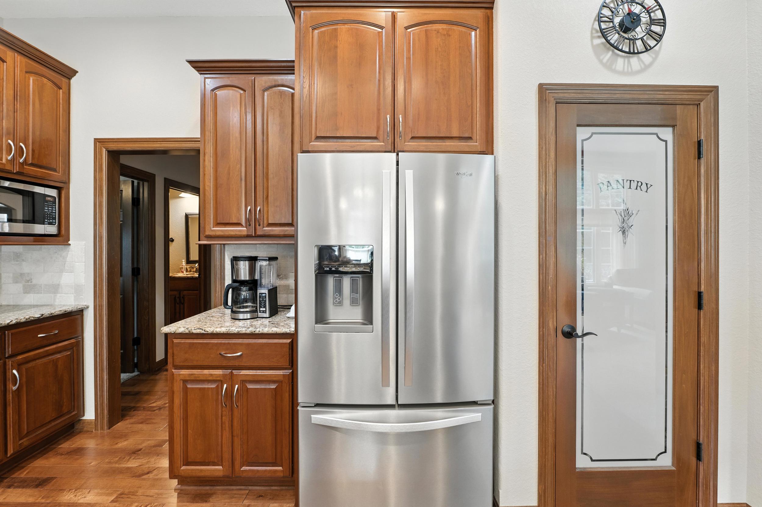 Sussex, Wisconsin, 53089, United States, 4 Bedrooms Bedrooms, ,4 BathroomsBathrooms,Residential,For Sale,1901044