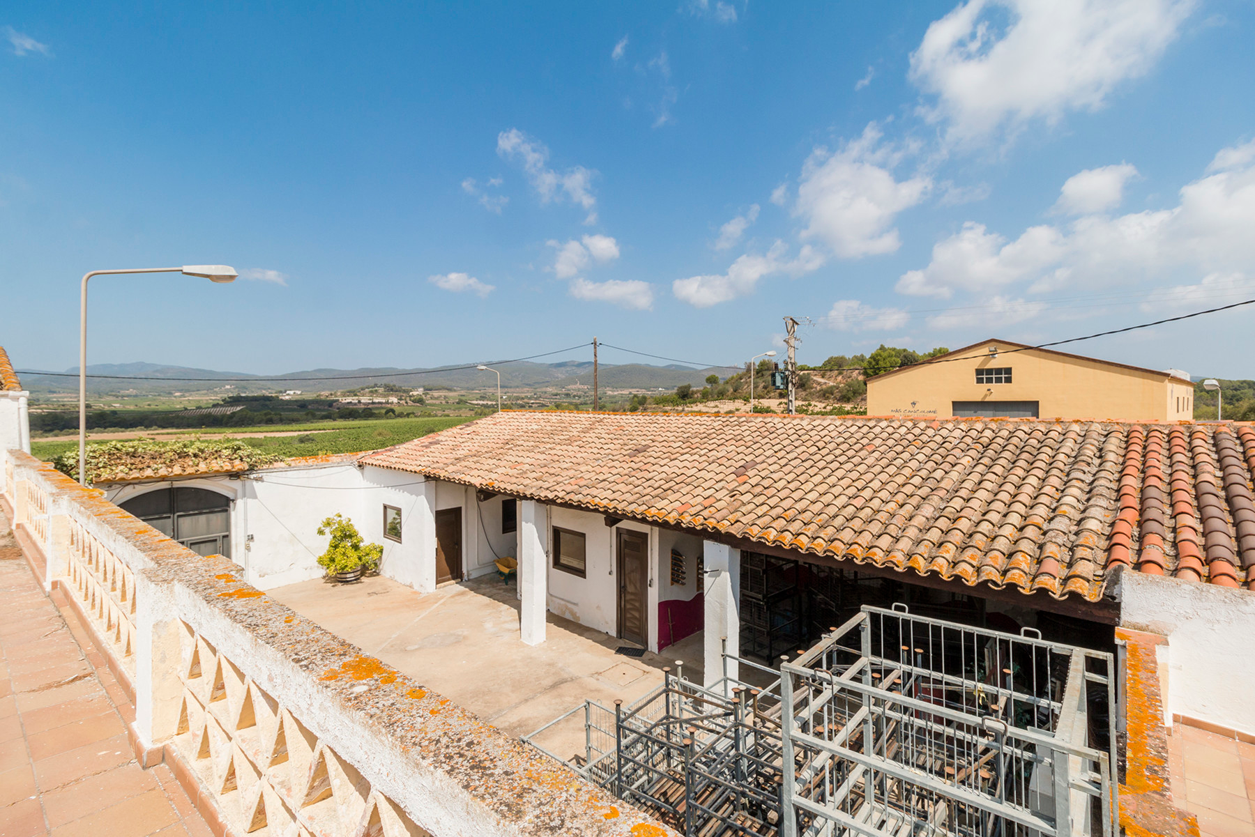  Historic Winery Estate with Vineyards in Penedes for Sale - 物件實景