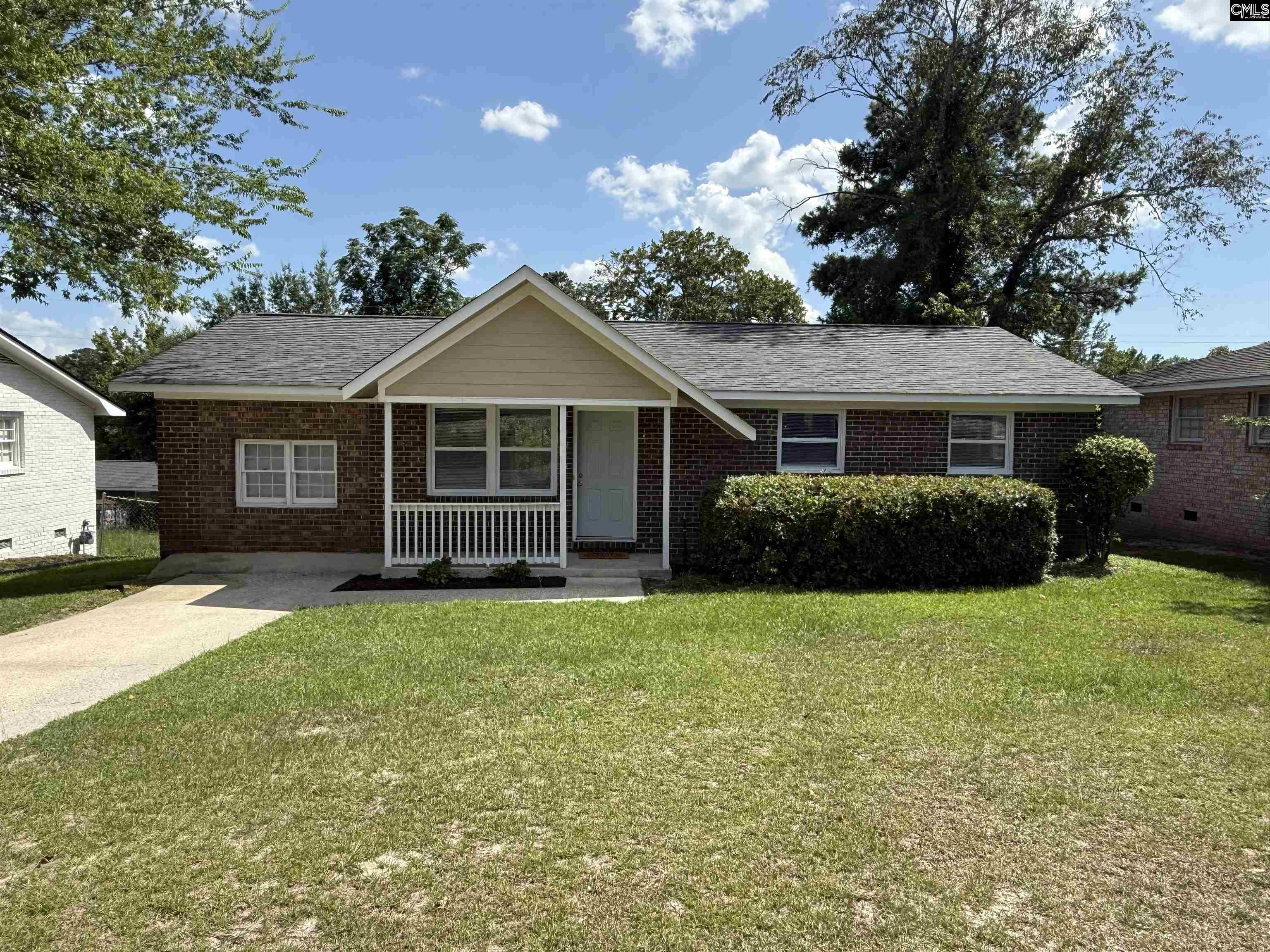 Delree St, West Columbia, SC 29170