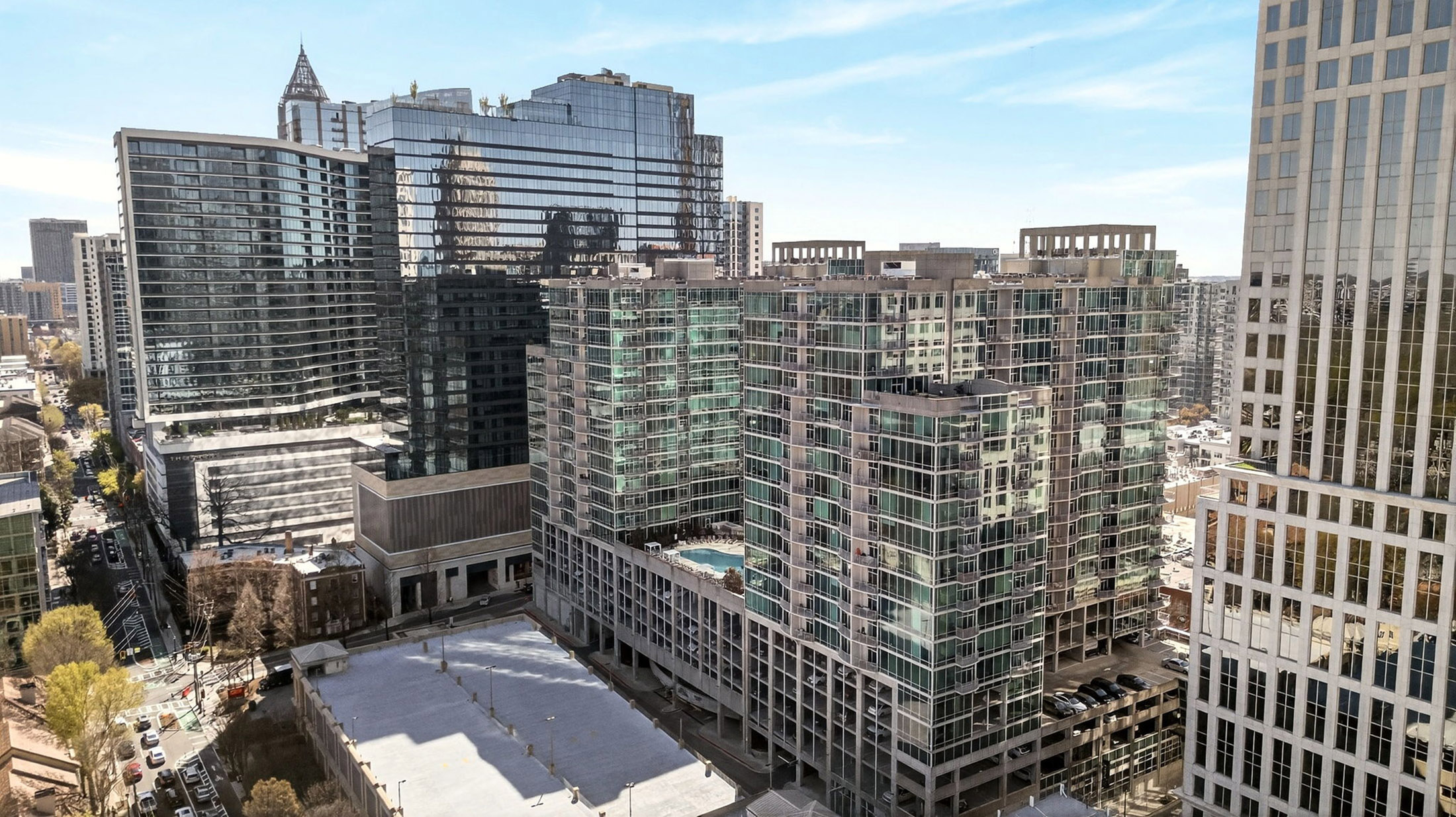  Light-filled Condo Perched Above Peachtree Street in Midtown - 物件實景