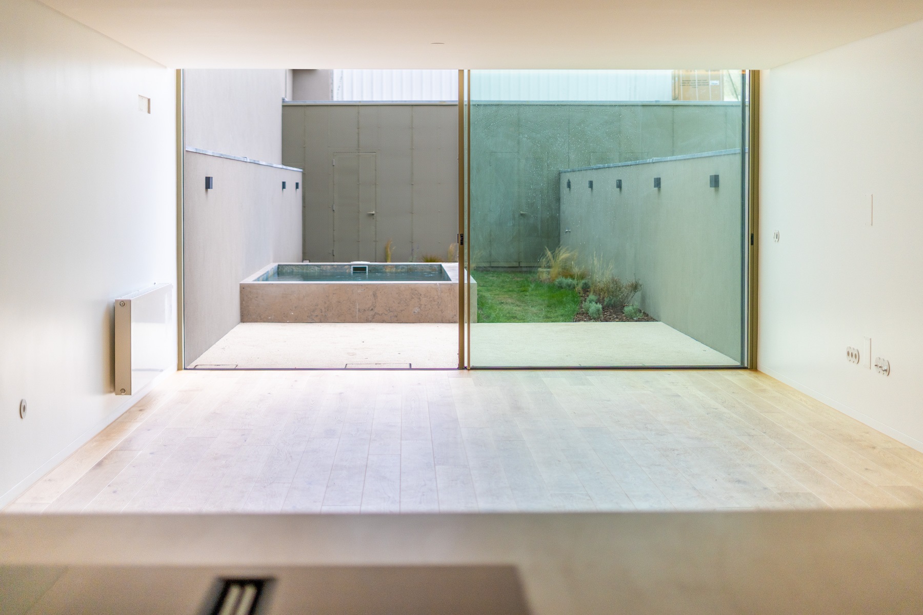  Semi-detached house, 4 bedrooms, for Sale - 物件實景