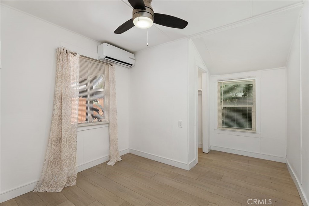 Santa Ana, California, 92701, United States, 5 Bedrooms Bedrooms, ,3 BathroomsBathrooms,Residential,For Sale,1837715