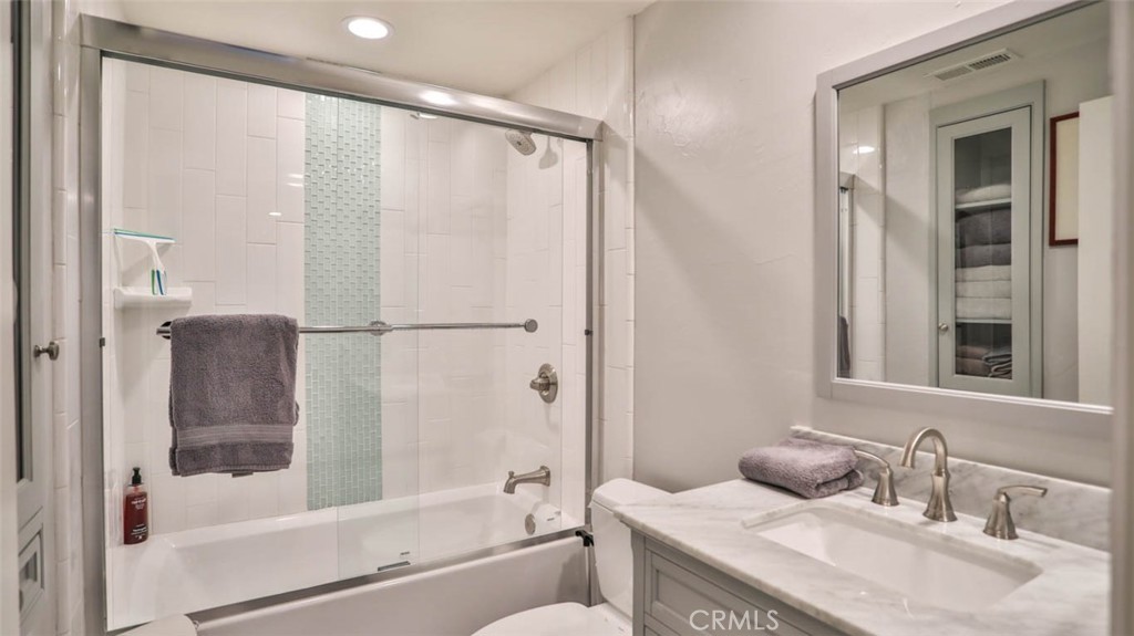La Quinta, California, 92253, United States, 3 Bedrooms Bedrooms, ,2 BathroomsBathrooms,Residential,For Sale,1839880