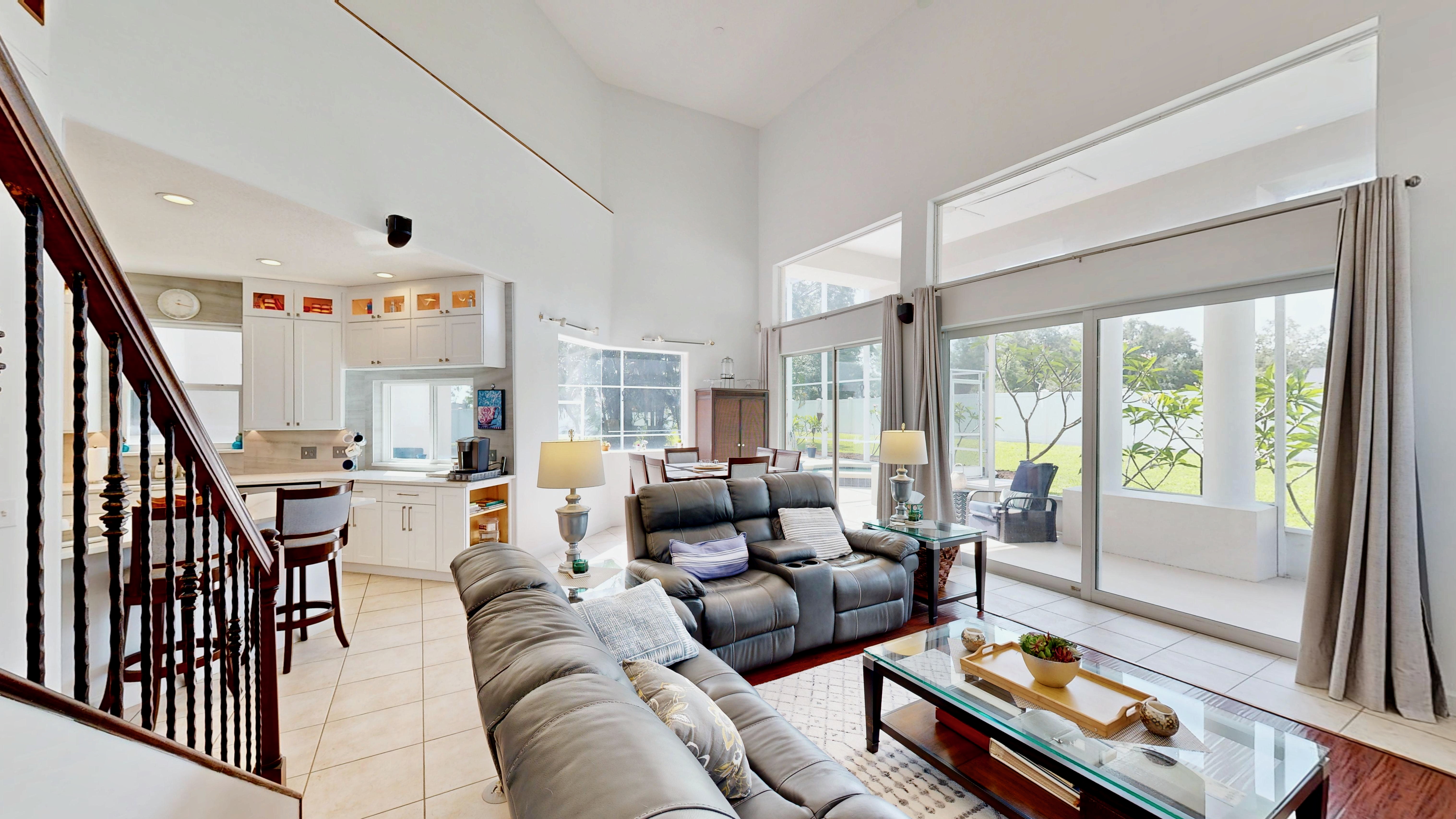 Oakland, Florida, 34760, United States, 4 Bedrooms Bedrooms, ,3 BathroomsBathrooms,Residential,For Sale,1828727