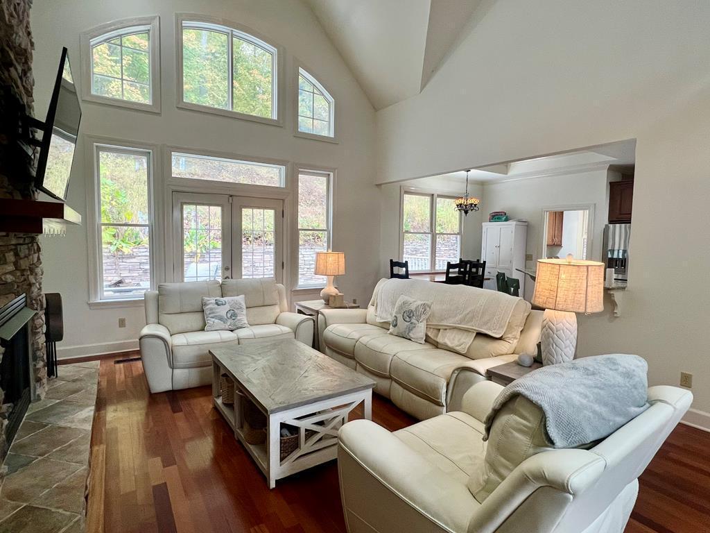 Rocky Face, Georgia, 30740, United States, 5 Bedrooms Bedrooms, ,5 BathroomsBathrooms,Residential,For Sale,1997507