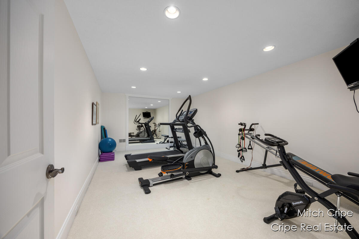 Caledonia, Michigan, 49316, United States, 5 Bedrooms Bedrooms, ,4 BathroomsBathrooms,Residential,For Sale,1906707