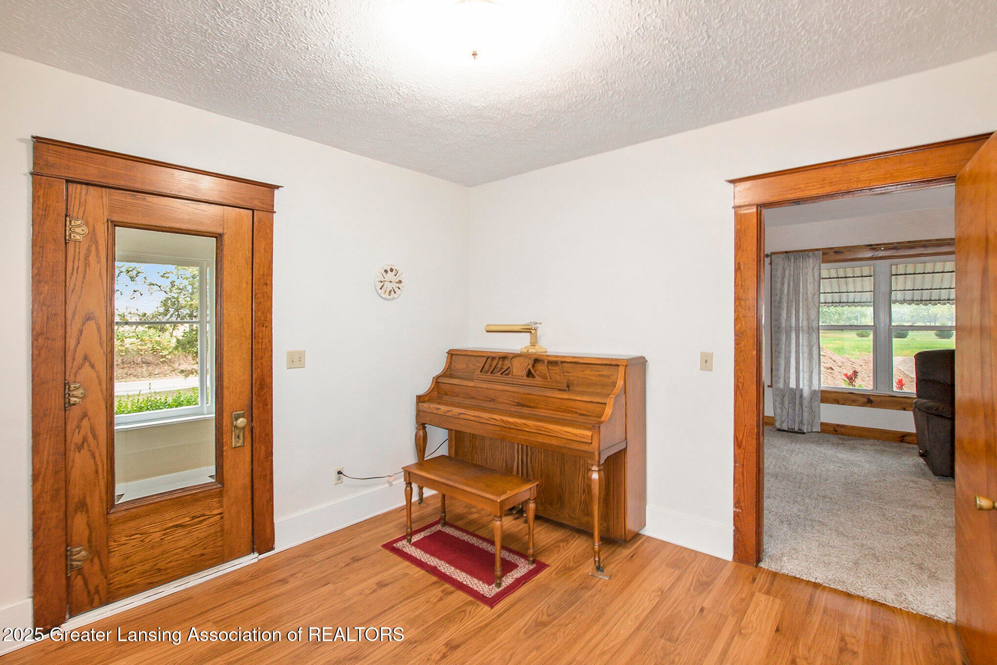 Webberville, Michigan, 48892, United States, 5 Bedrooms Bedrooms, ,2 BathroomsBathrooms,Residential,For Sale,1963155