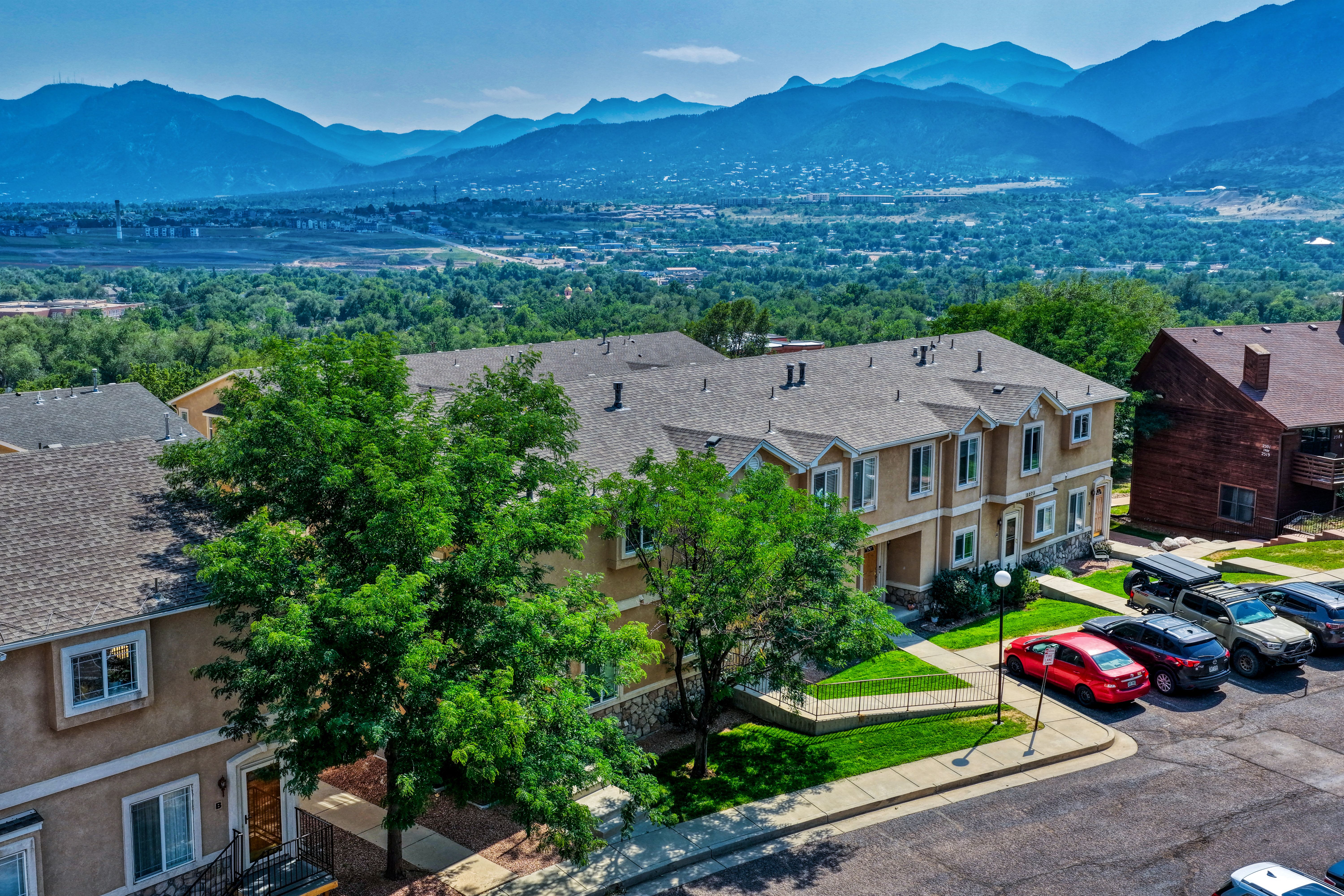  Elevated Colorado Living Meets Effortless Old Colorado City Charm - 物件實景