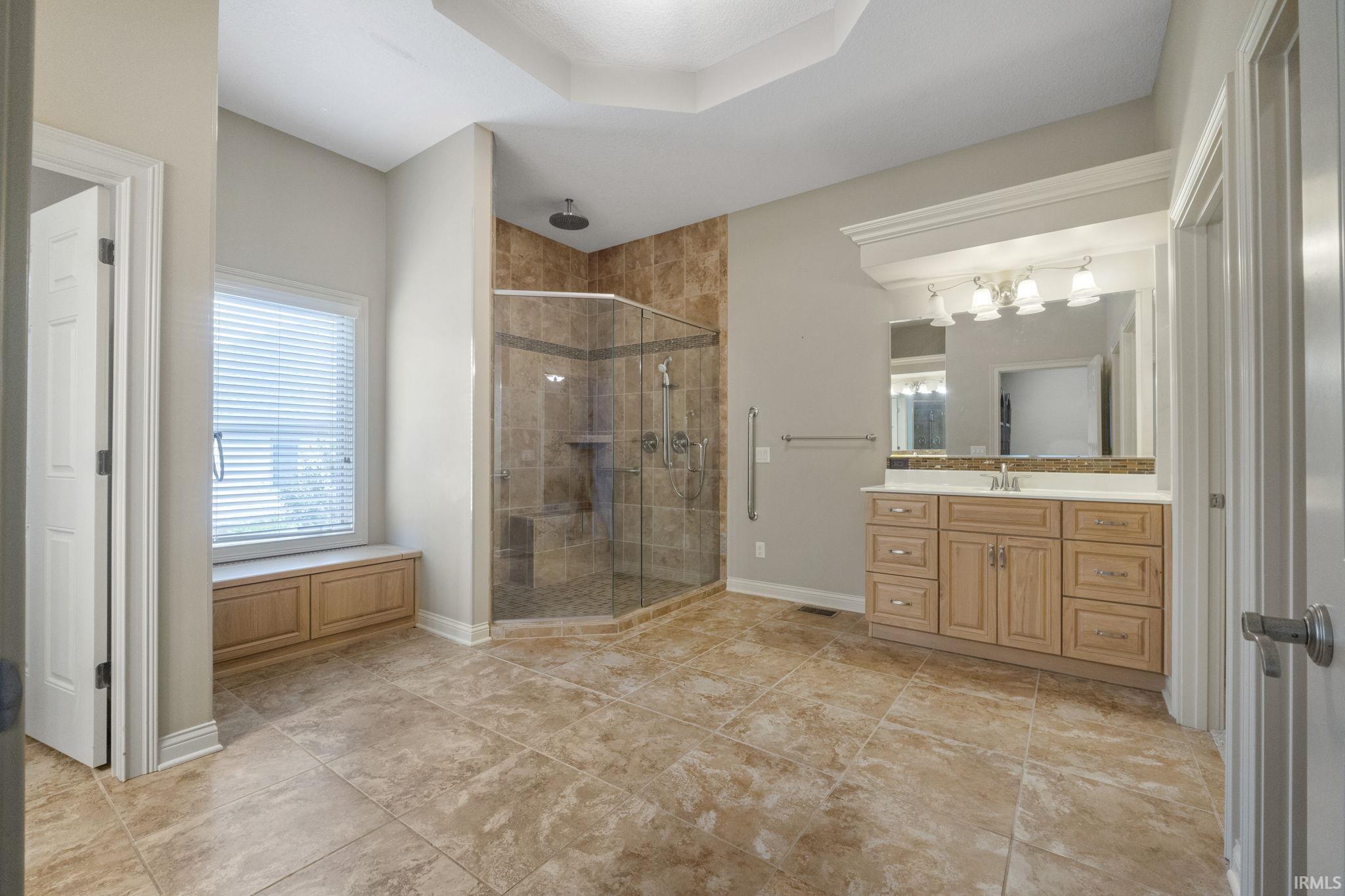 Fort Wayne, Indiana, 46845, United States, 3 Bedrooms Bedrooms, ,4 BathroomsBathrooms,Residential,For Sale,1908005