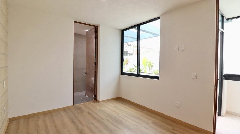 Colegio Militar, Morelia, Michoacán de Ocampo, 58260, Mexico, 3 Bedrooms Bedrooms, ,3 BathroomsBathrooms,Residential,For Sale,Colegio Militar,1616740