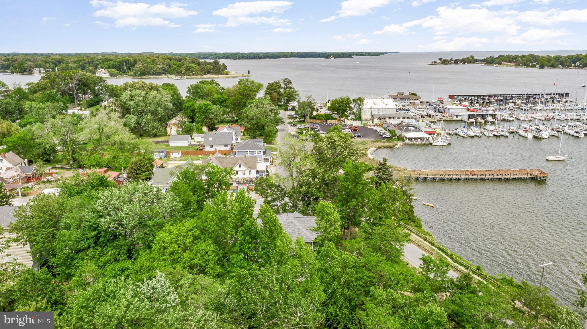 Galesville, Maryland, 20765, United States, 5 Bedrooms Bedrooms, ,4 BathroomsBathrooms,Residential,For Sale,1887426