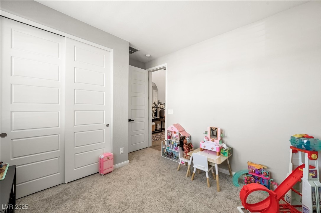 Las Vegas, Nevada, 89183, United States, 4 Bedrooms Bedrooms, ,3 BathroomsBathrooms,Residential,For Sale,1908319