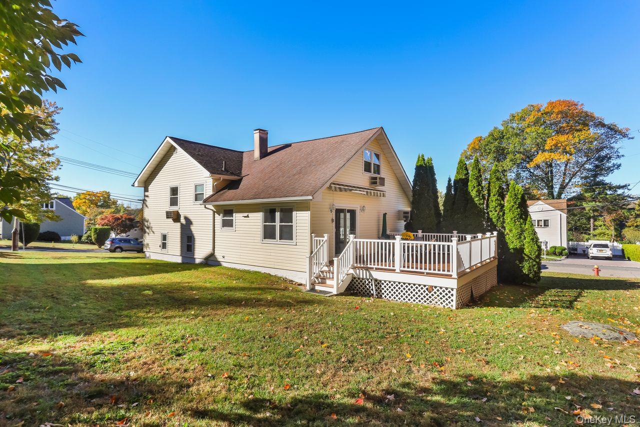 Yonkers, New York, 10710, United States, 4 Bedrooms Bedrooms, ,2 BathroomsBathrooms,Residential,For Sale,1991098