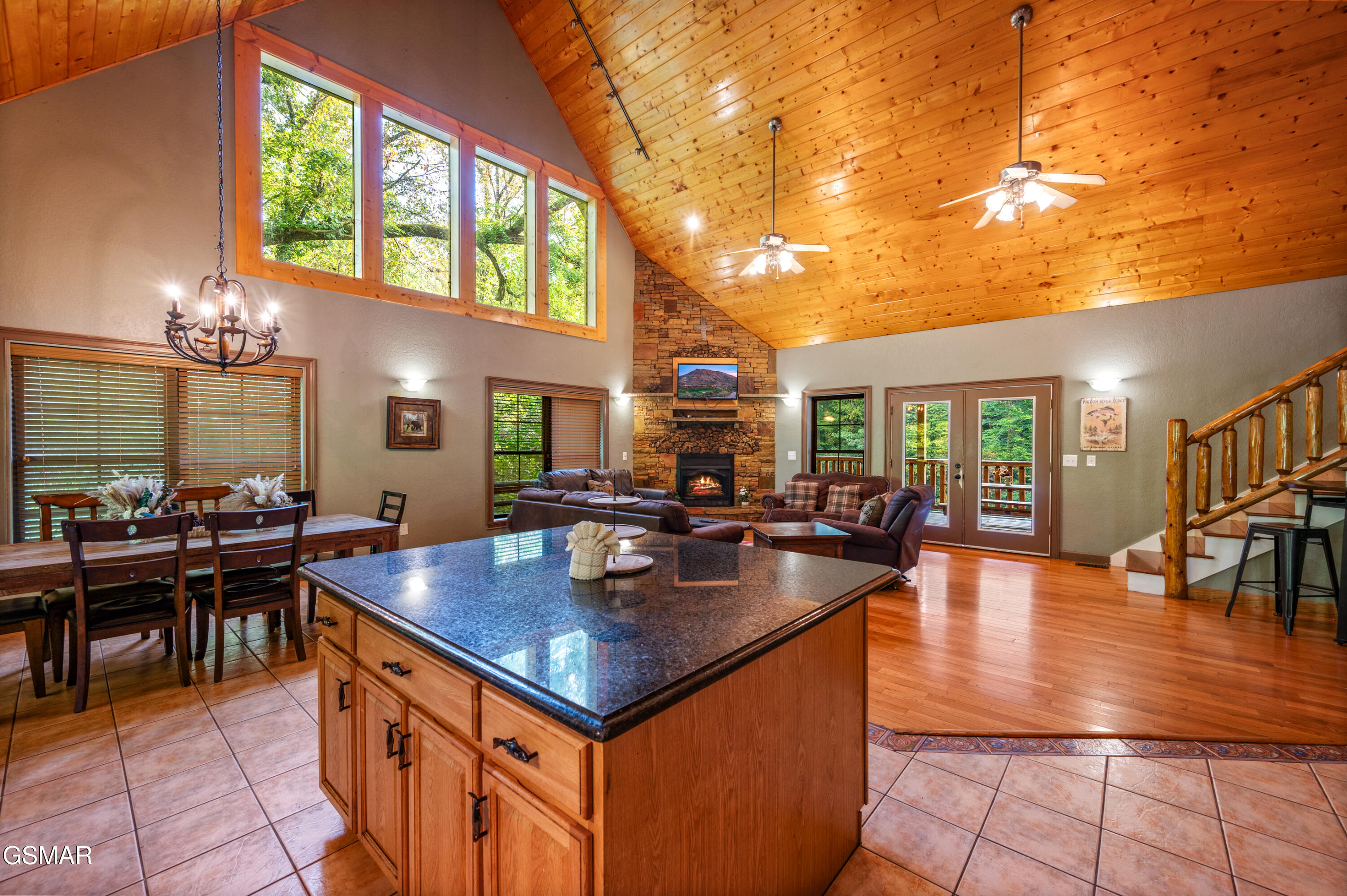 Sevierville, Tennessee, 37876, United States, 3 Bedrooms Bedrooms, ,5 BathroomsBathrooms,Residential,For Sale,1978747