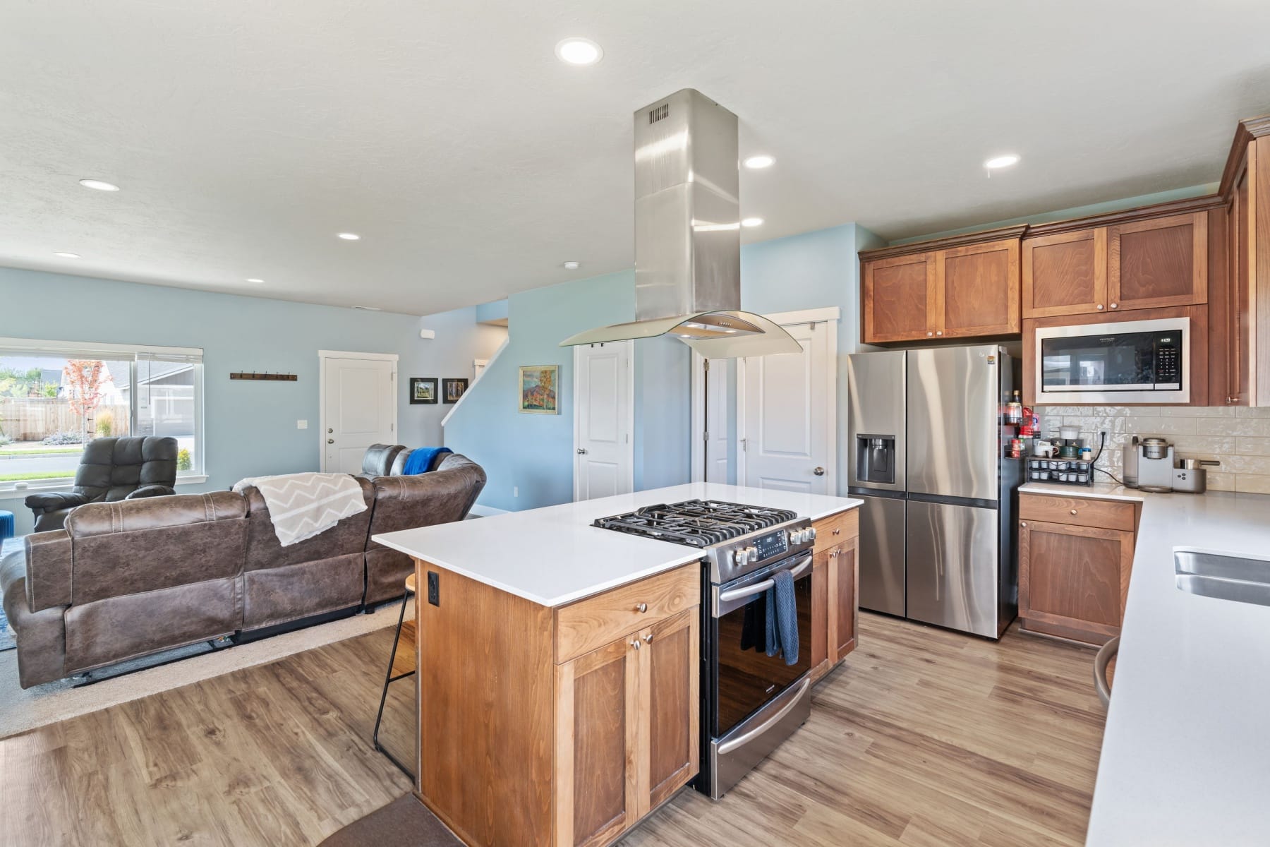  280 NW DOUBLE EAGLE AVE Madras, OR 97741 - 物件實景