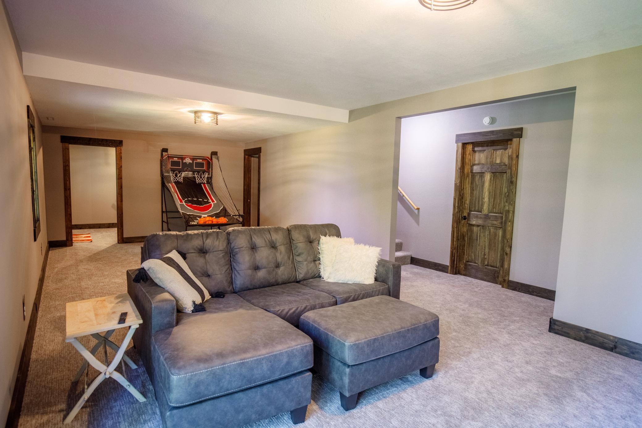 Breezy Point, Minnesota, 56472, United States, 5 Bedrooms Bedrooms, ,3 BathroomsBathrooms,Residential,For Sale,1906827