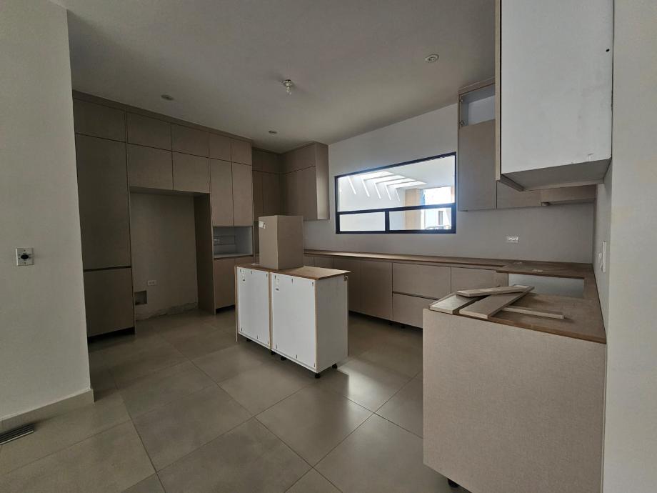 Torreón, Coahuila de Zaragoza, 27023, Mexico, 2 Bedrooms Bedrooms, ,2 BathroomsBathrooms,Residential,For Sale,2002152