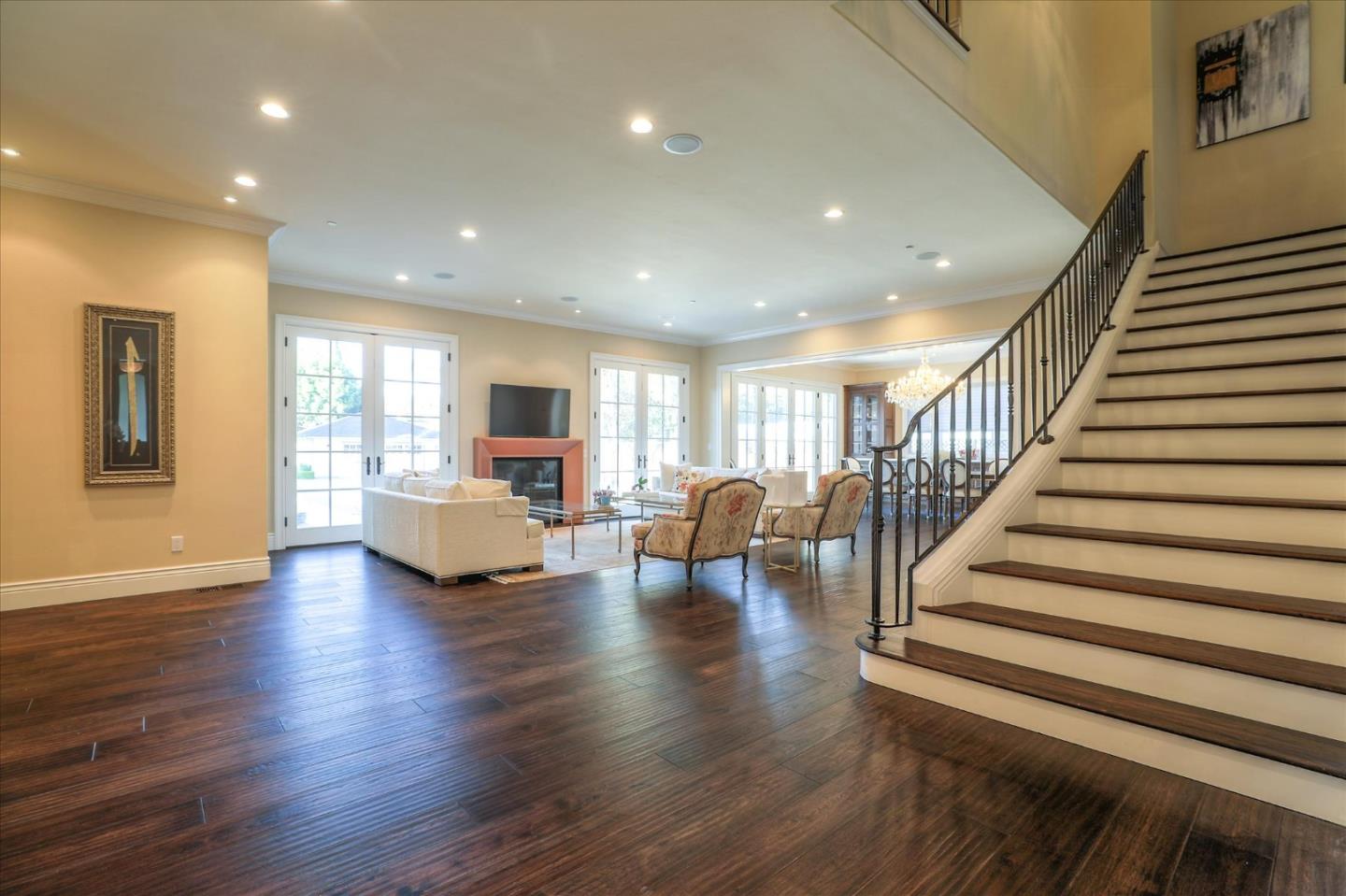 San Jose, California, 95126, United States, 4 Bedrooms Bedrooms, ,6 BathroomsBathrooms,Residential,For Sale,1987802